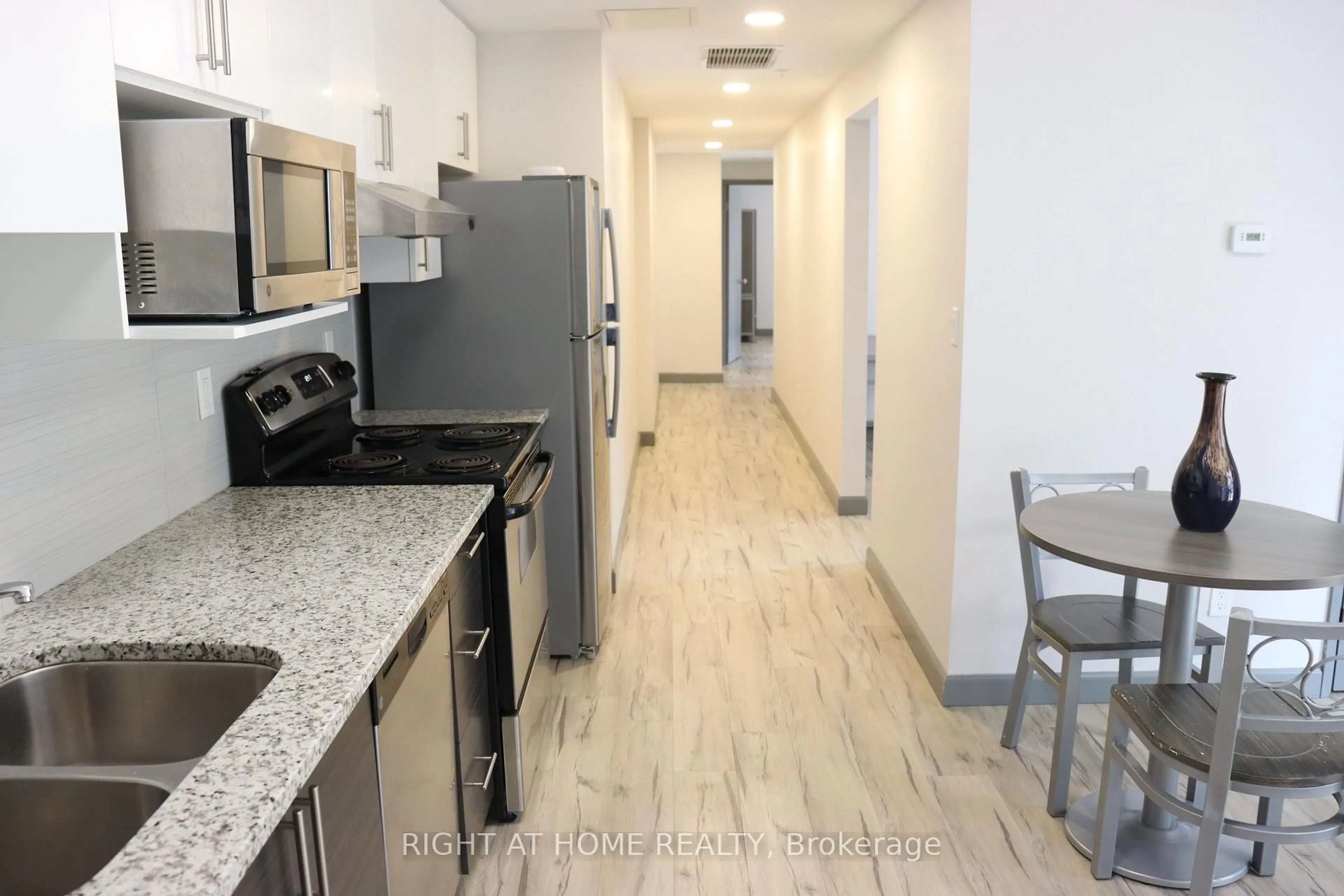 Standard kitchen, unknown for 258B Sunview St #215, Waterloo Ontario N2L 3V9