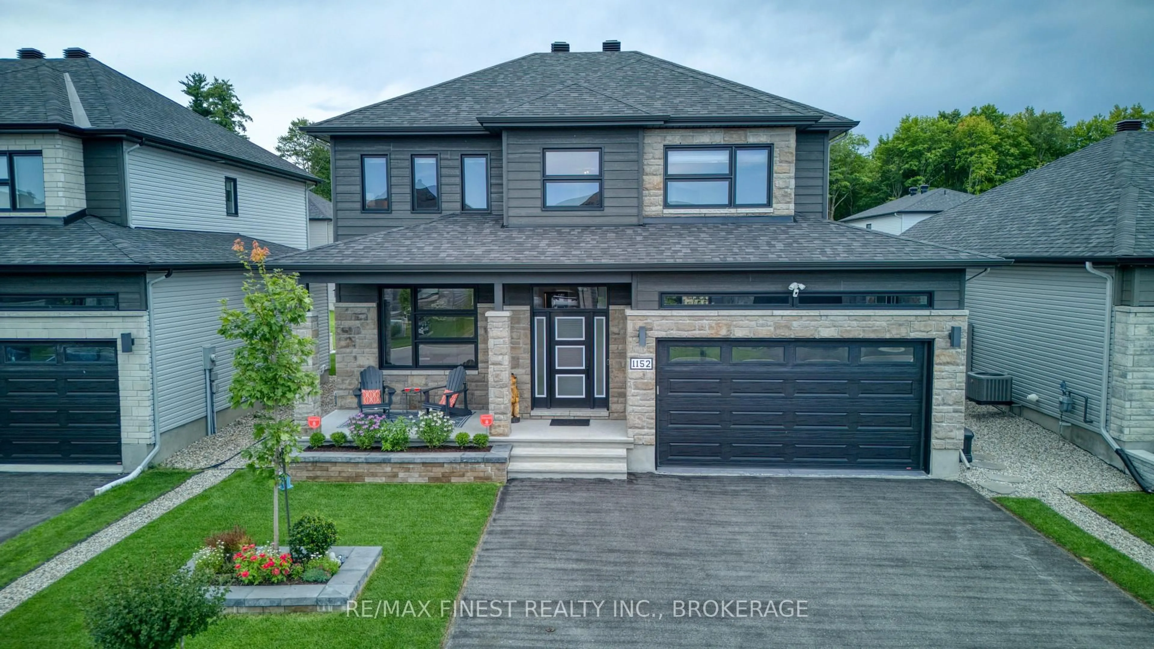 Home with brick exterior material, street for 1152 Avignon St, Russell Ontario K0A 1W0