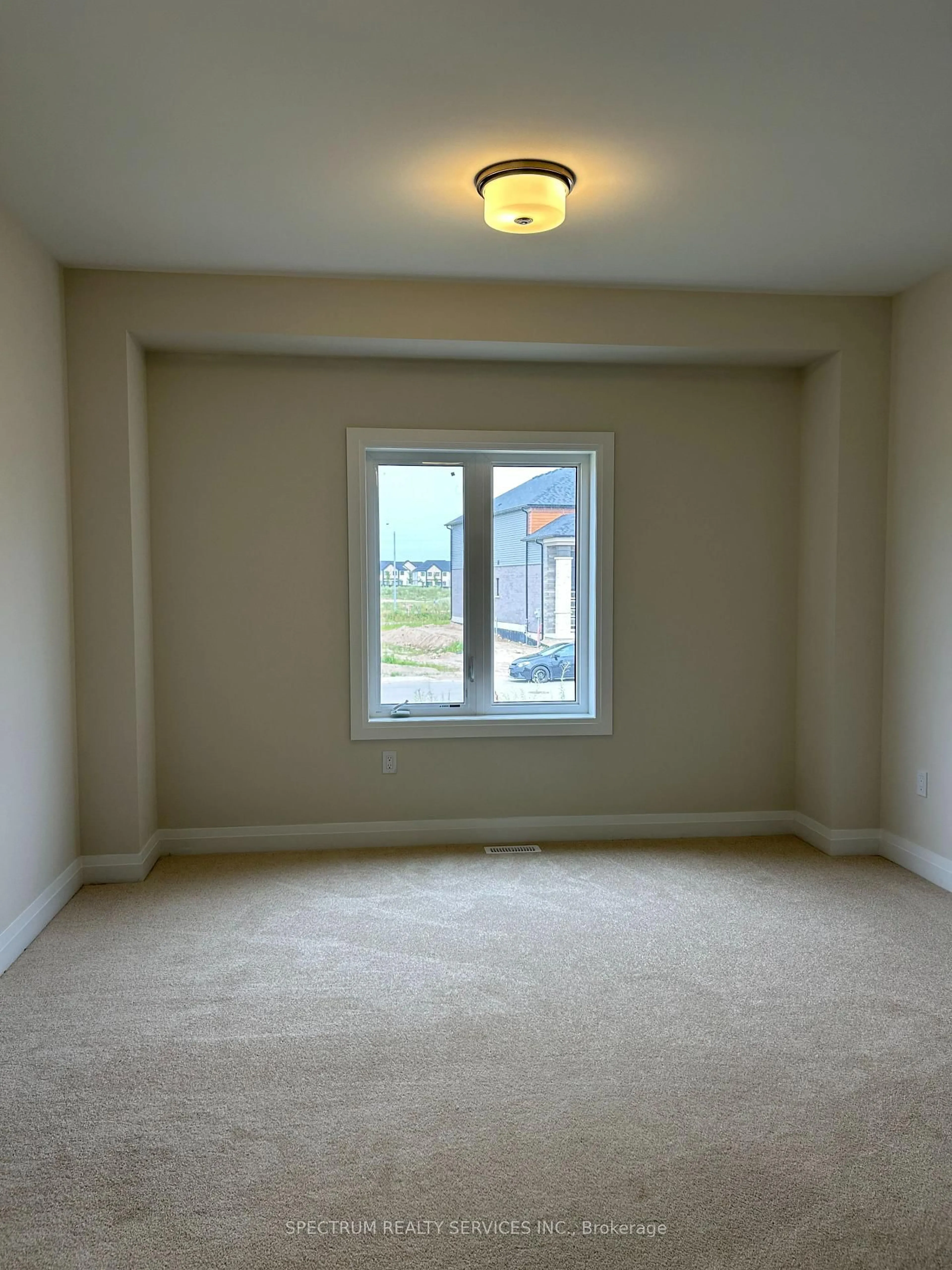 A pic of a room for 4 Arding Circ, Brantford Ontario N3L 0P6