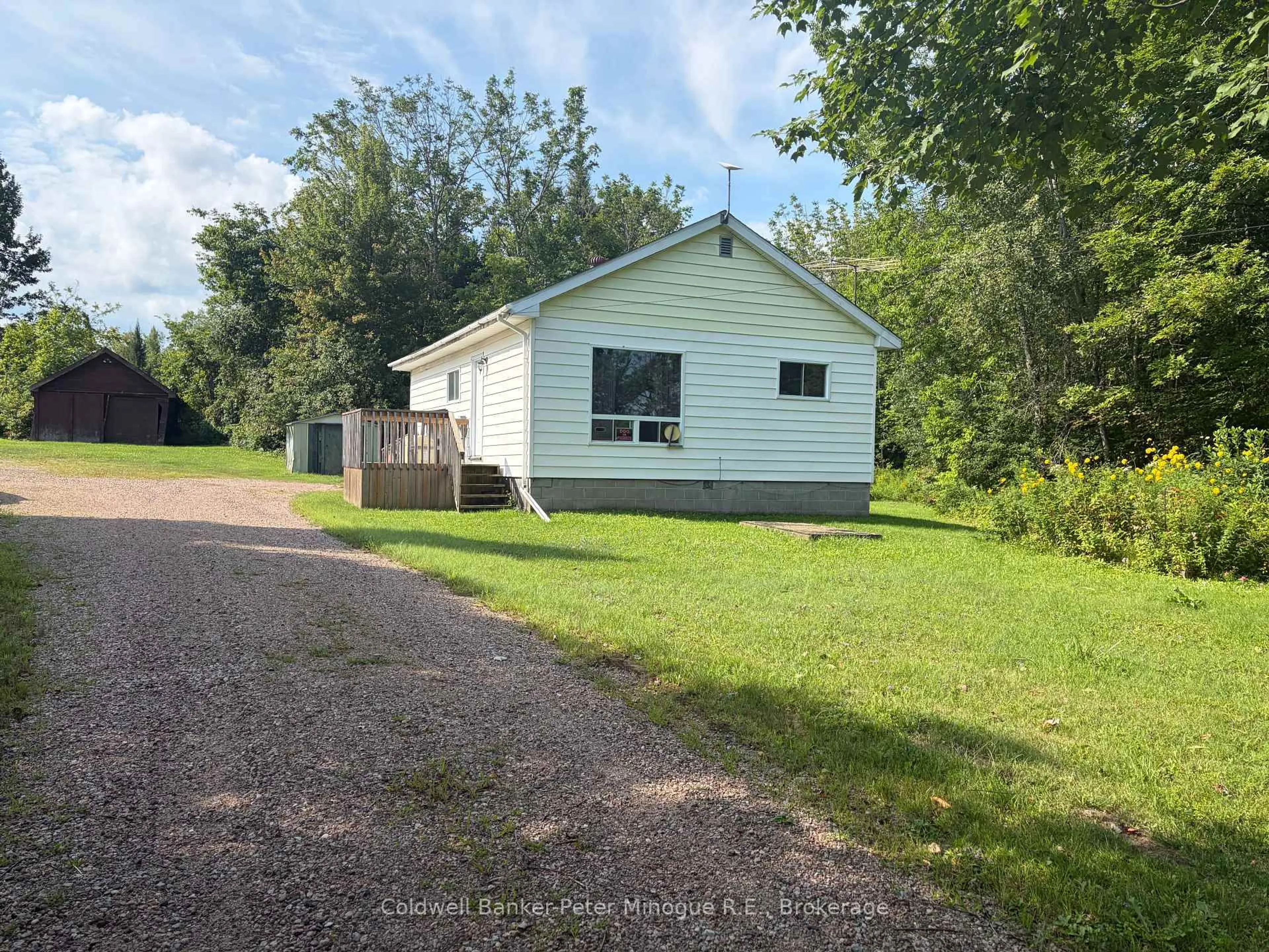 A pic from outside/outdoor area/front of a property/back of a property/a pic from drone, unknown for 4162 A & B Highway 17, Papineau-Cameron Ontario P0H 1V0