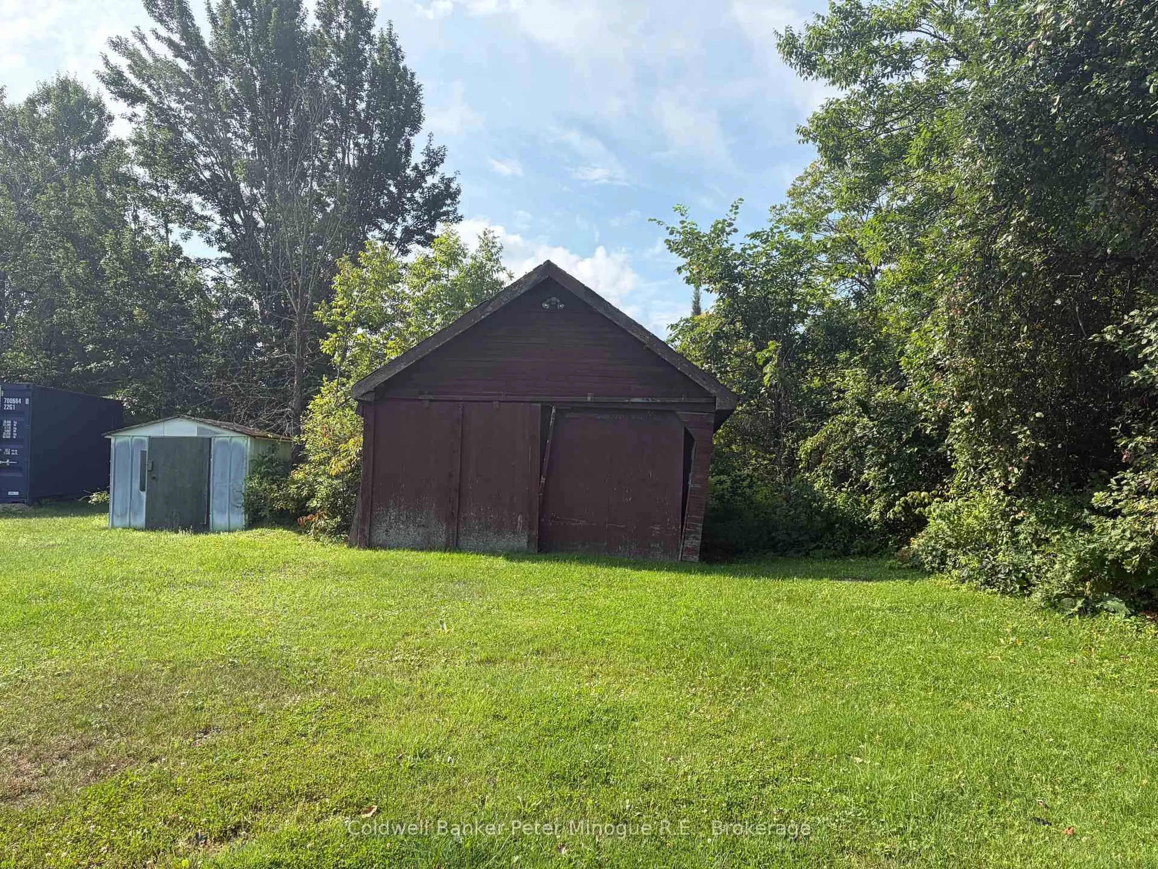 Shed for 4162 A & B Highway 17, Papineau-Cameron Ontario P0H 1V0