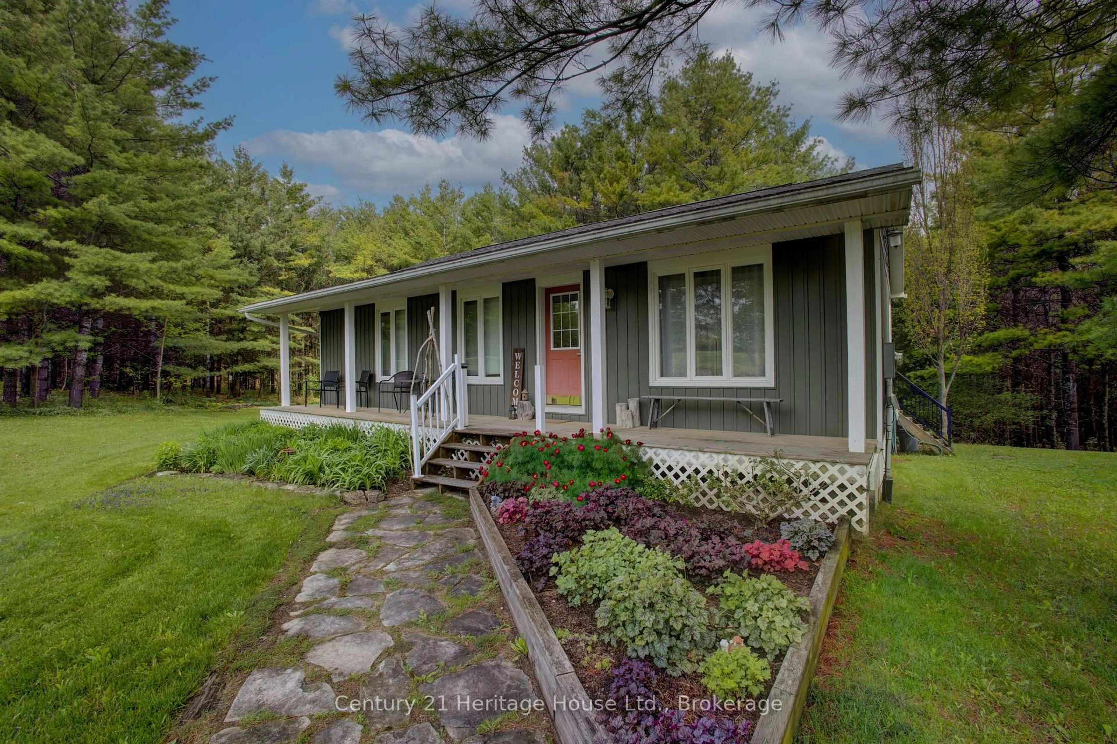Home with vinyl exterior material, street for 262845 Varney Rd, West Grey Ontario N0G 1R0