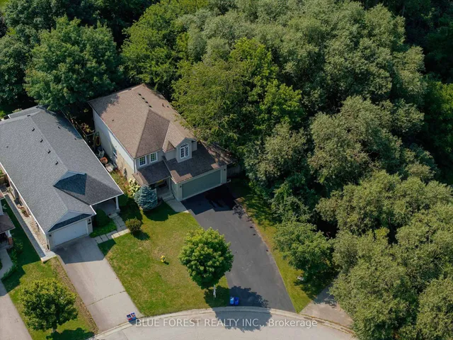1233 Crosscreek Cres, London East 3