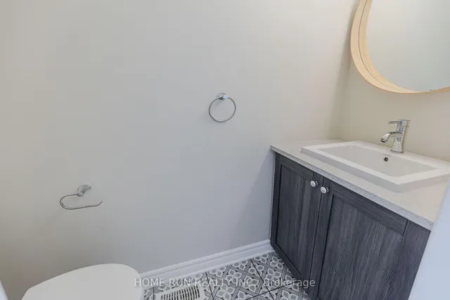 785 Cairn Cres, Ottawa 5