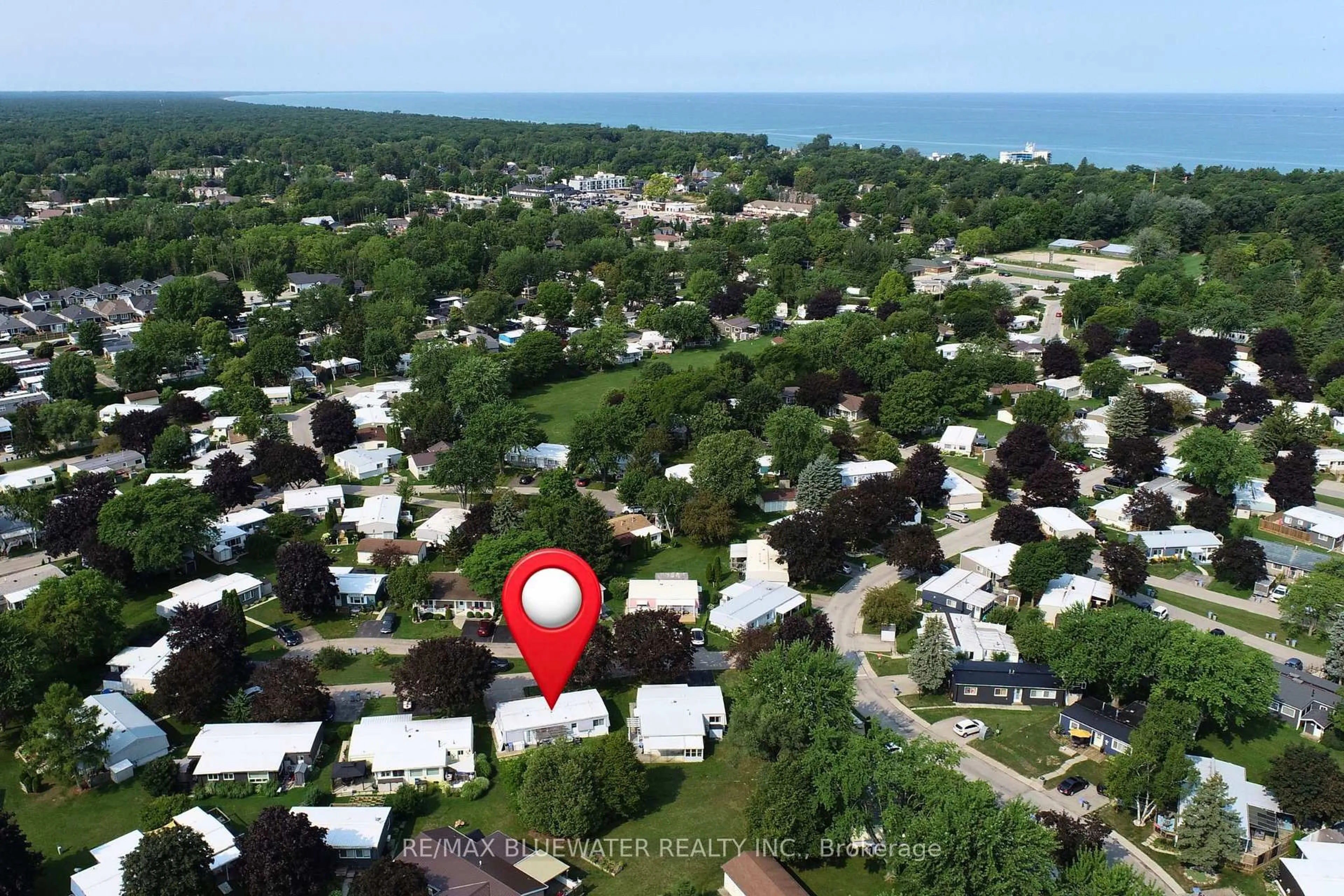 A pic from outside/outdoor area/front of a property/back of a property/a pic from drone, street for 254 Highland Springs, South Huron Ontario N0M 1T0