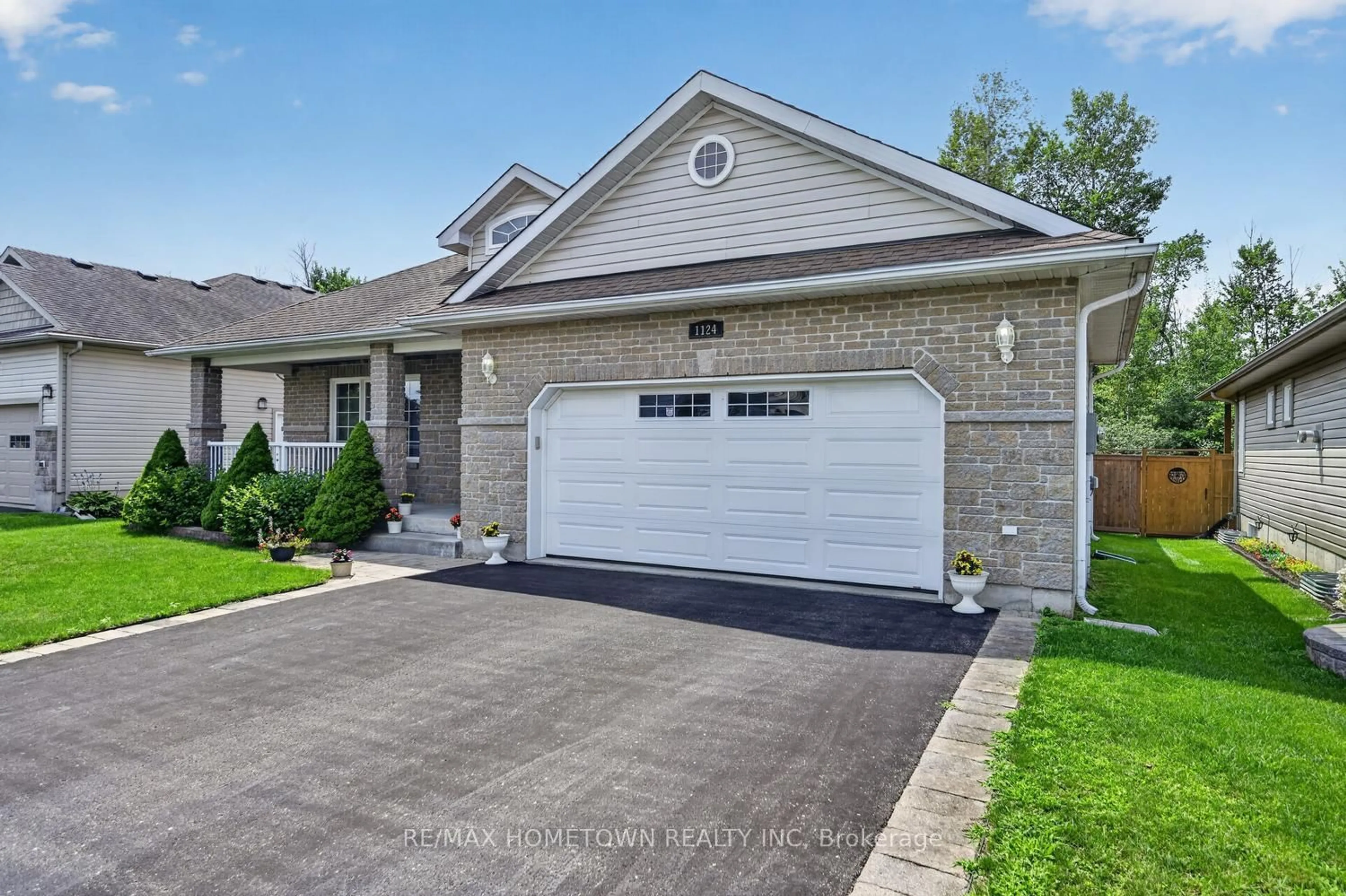 Unknown for 1124 McClure Cres, Brockville Ontario K6V 0B6