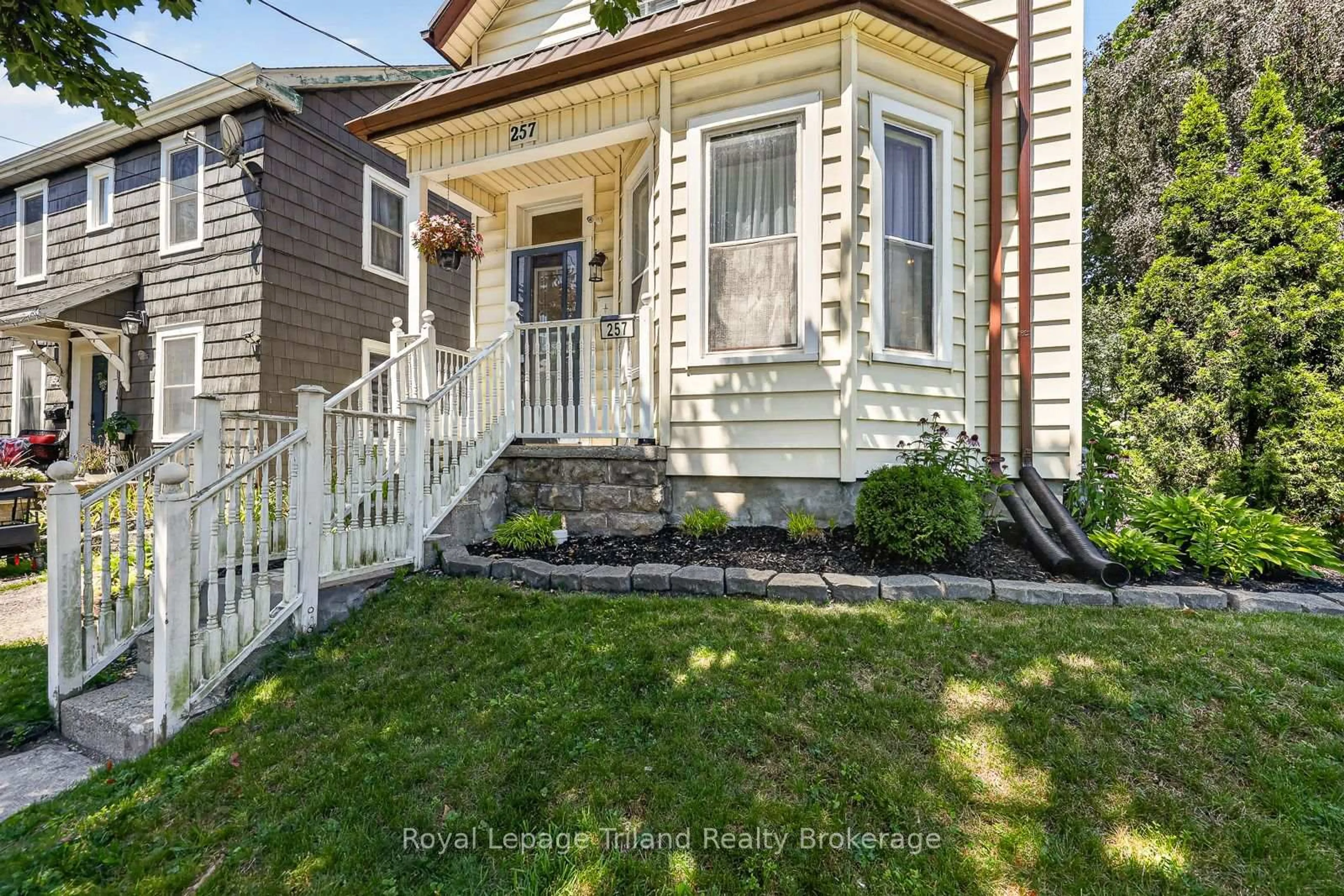 Unknown for 257 Hunter St, Woodstock Ontario N4S 4E6