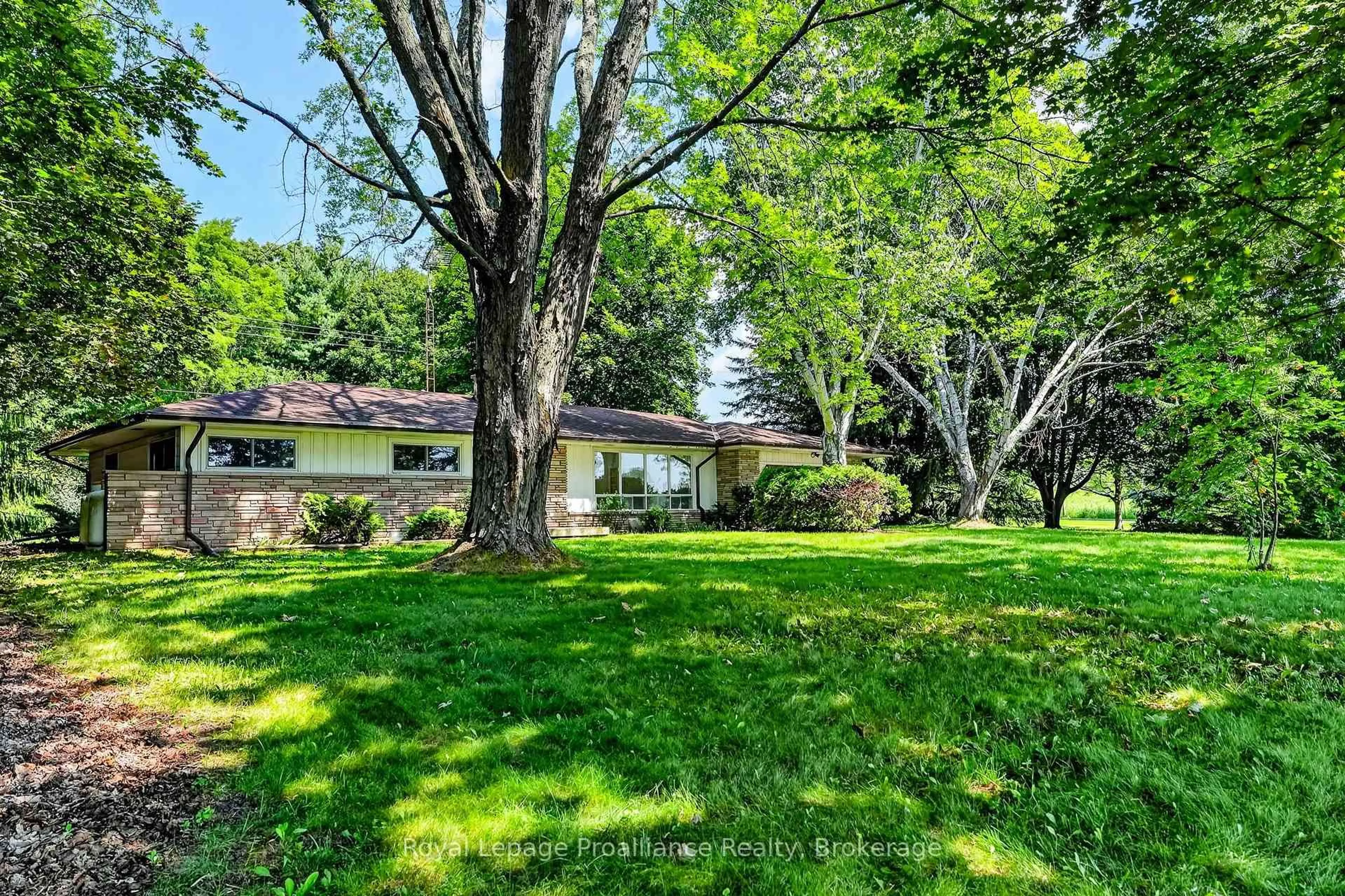 A pic from outside/outdoor area/front of a property/back of a property/a pic from drone, unknown for 10132 County Rd 2, Alnwick/Haldimand Ontario K9A 4J8