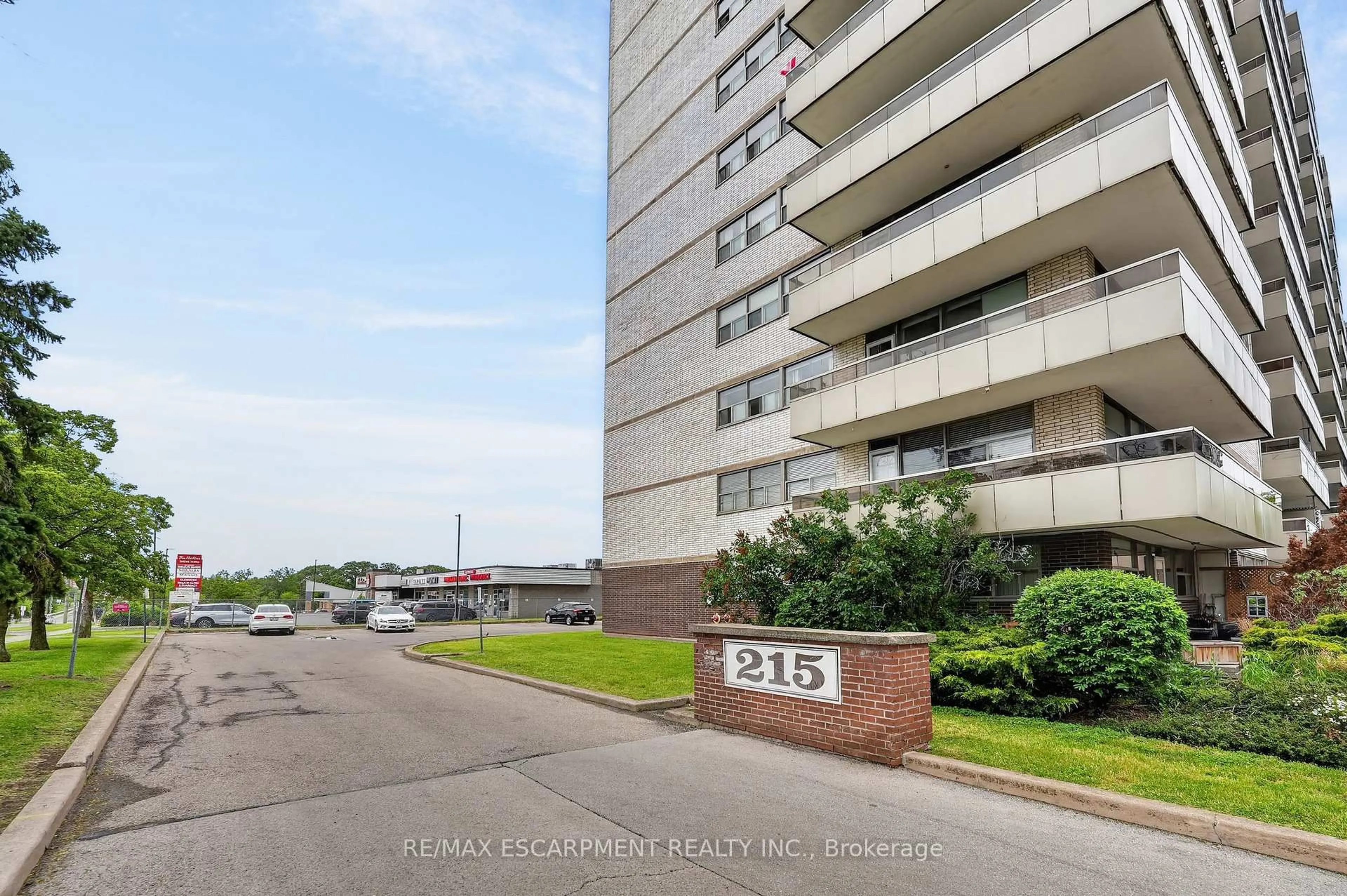 Unknown for 215 Glenridge Ave #1201, St. Catharines Ontario L2T 3J7