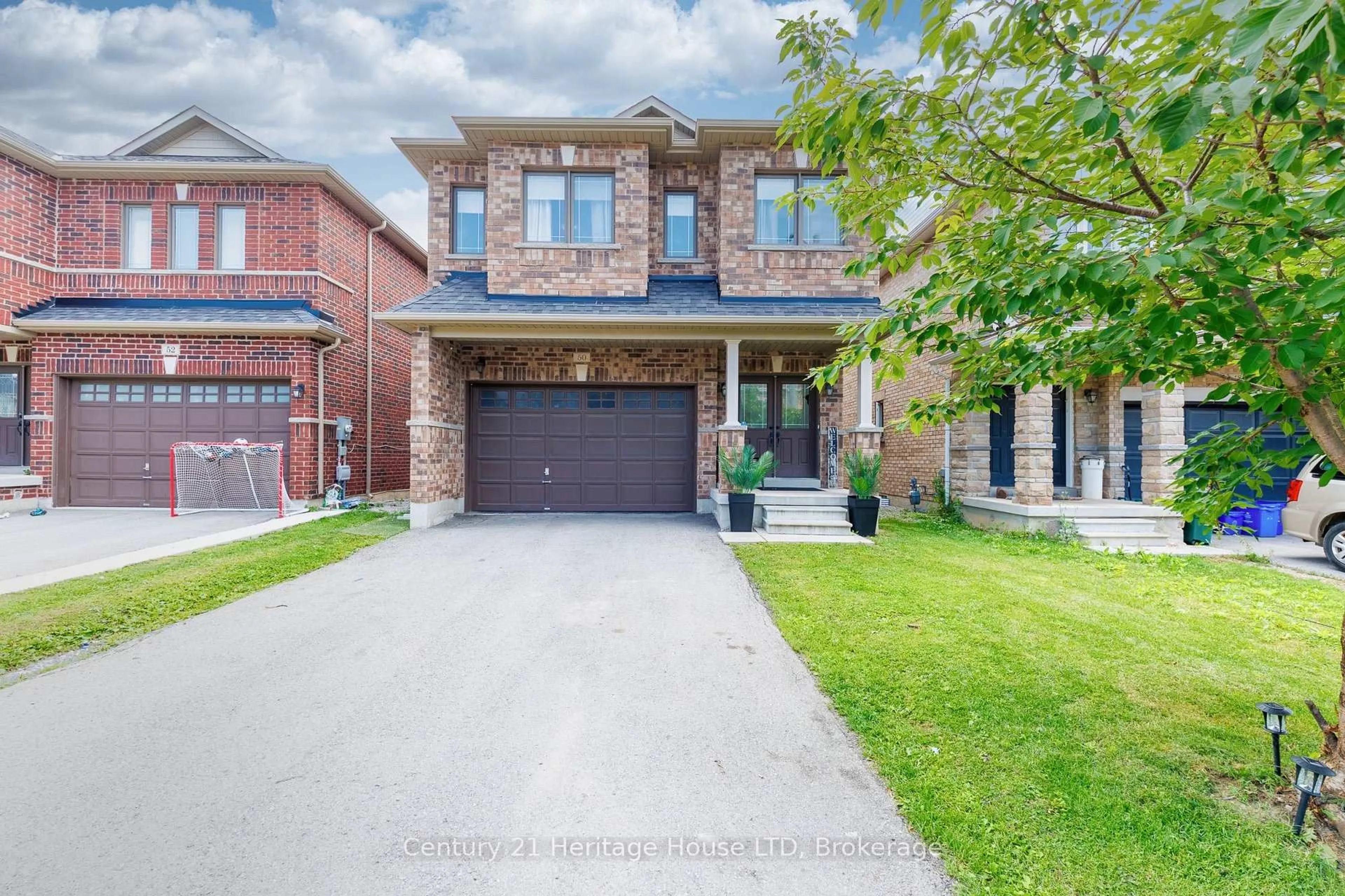 Home with brick exterior material, street for 50 Palace St, Thorold Ontario L2V 0J7