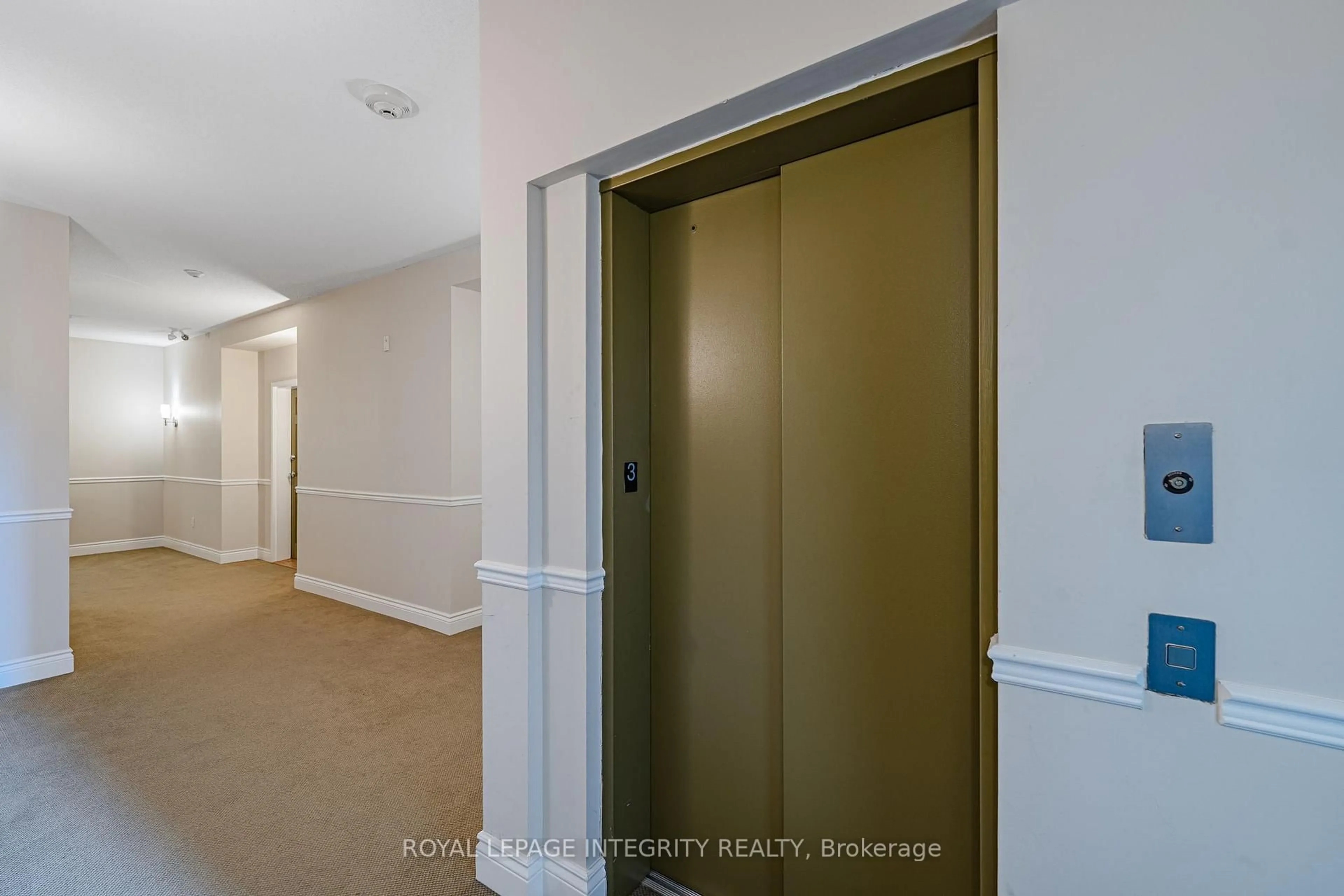 Unknown for 170 GUELPH Private #303, Ottawa Ontario K2T 0J5