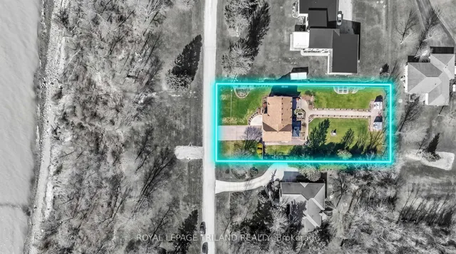 5257 Cliff Rd, Lambton Shores 4