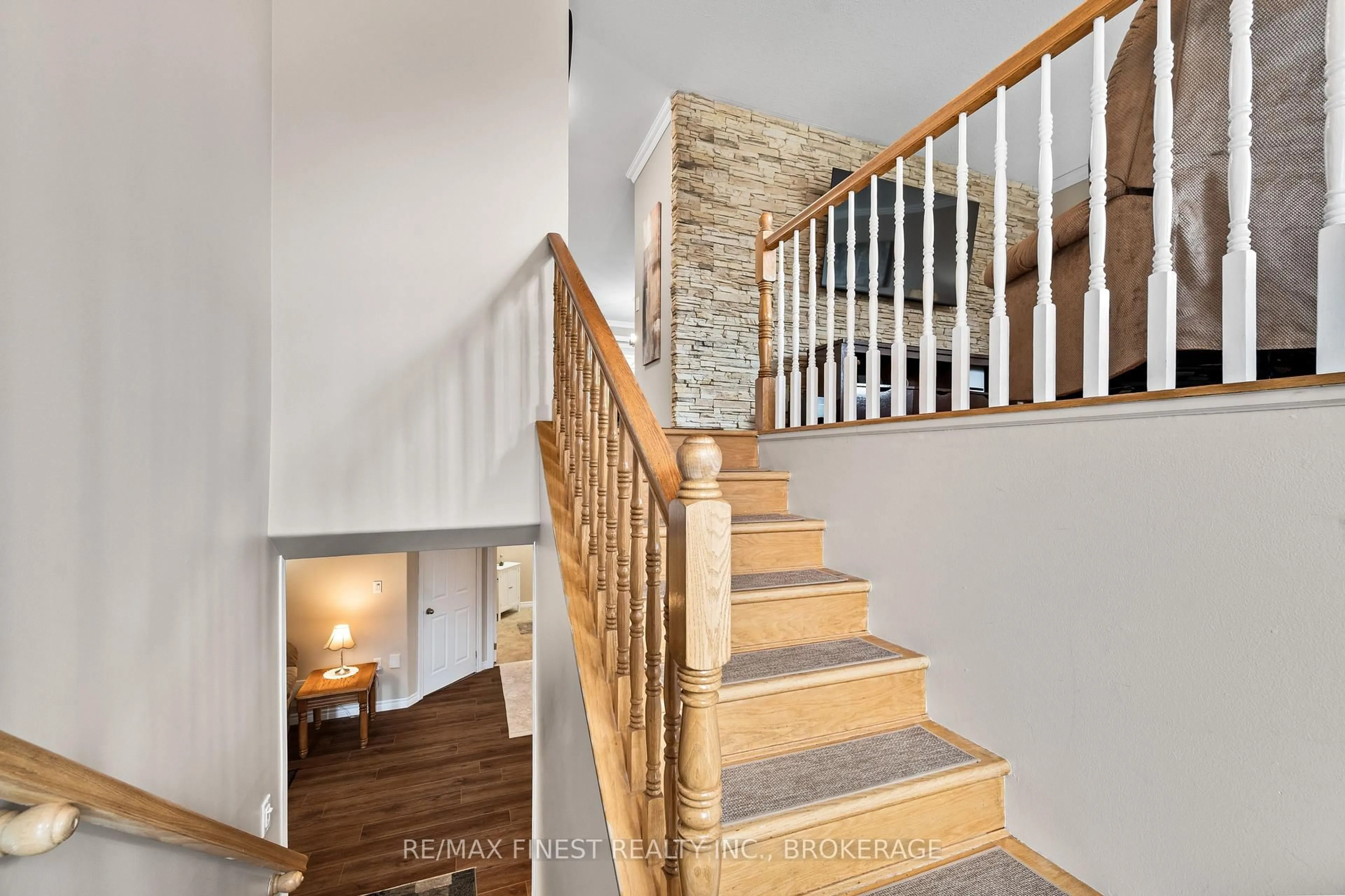 Stairs for 37 Liddle Lane, Belleville Ontario K8N 5Y3