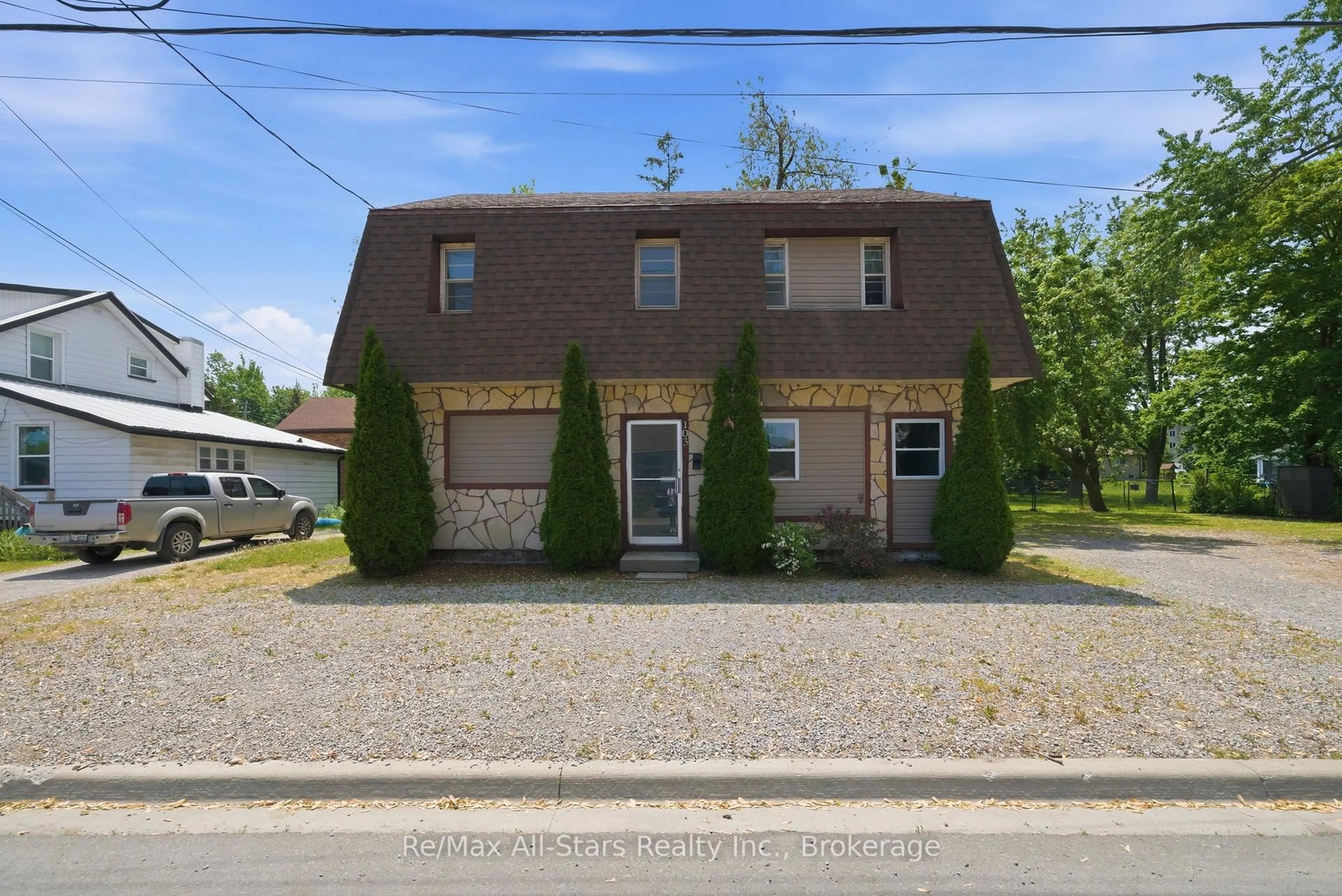 Unknown for 103 Durham St, Kawartha Lakes Ontario K9V 2R2