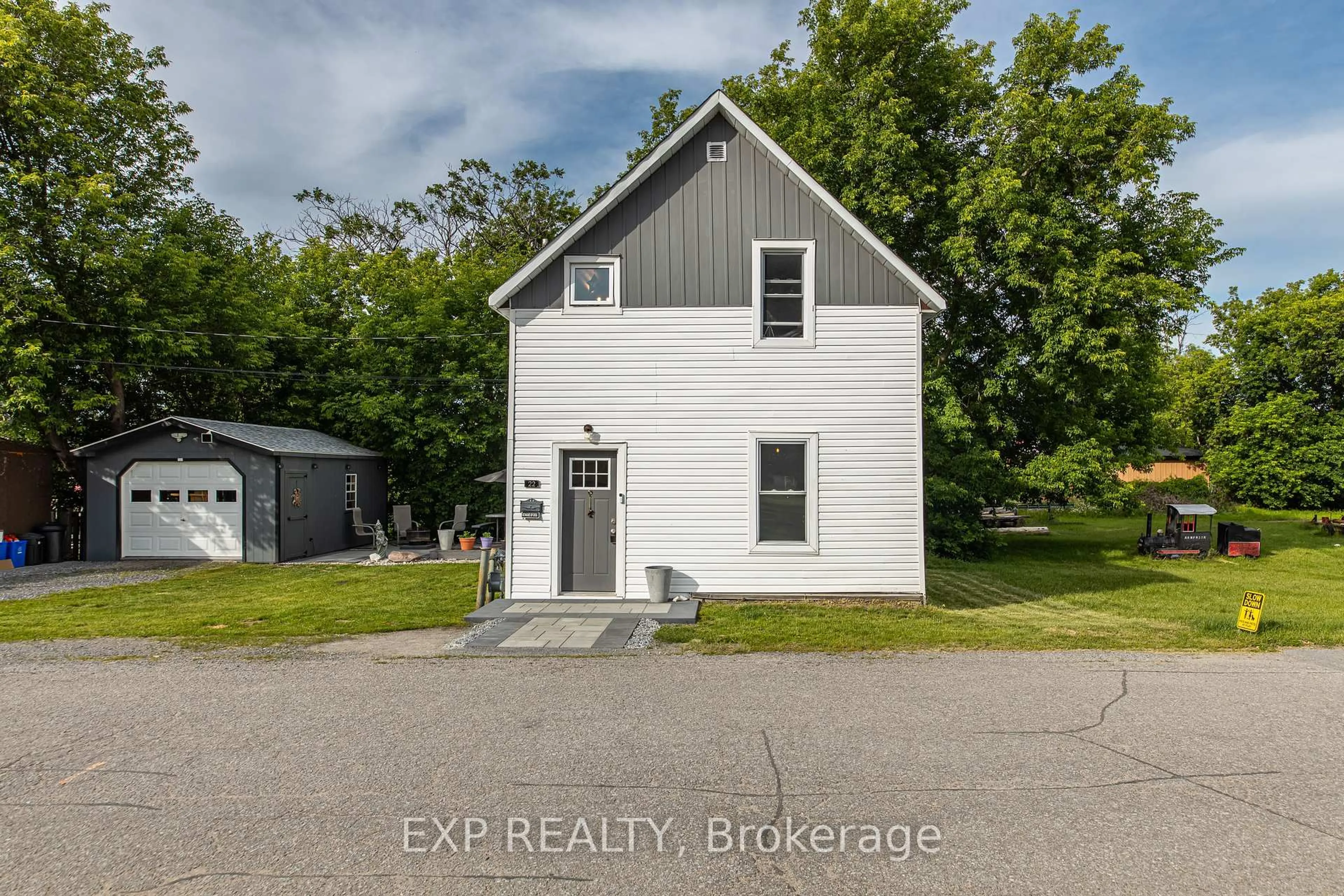A pic from outside/outdoor area/front of a property/back of a property/a pic from drone, building for 22 St Johns Way, Arnprior Ontario K7S 2B8