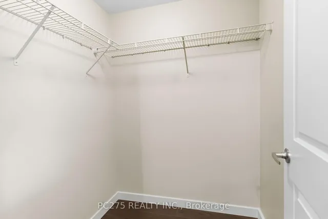 1291 Gordon St #218, Guelph 5