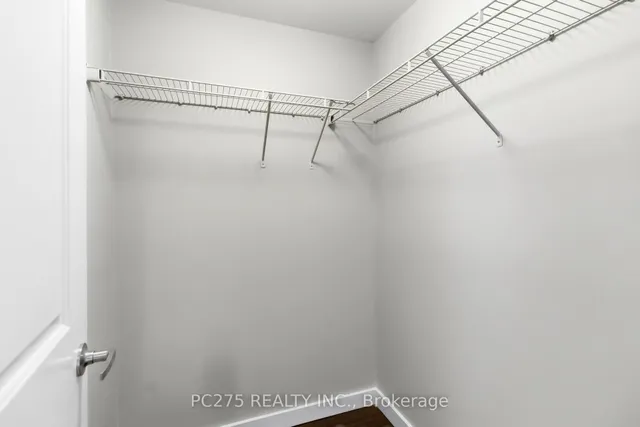 1291 Gordon St #218, Guelph 3