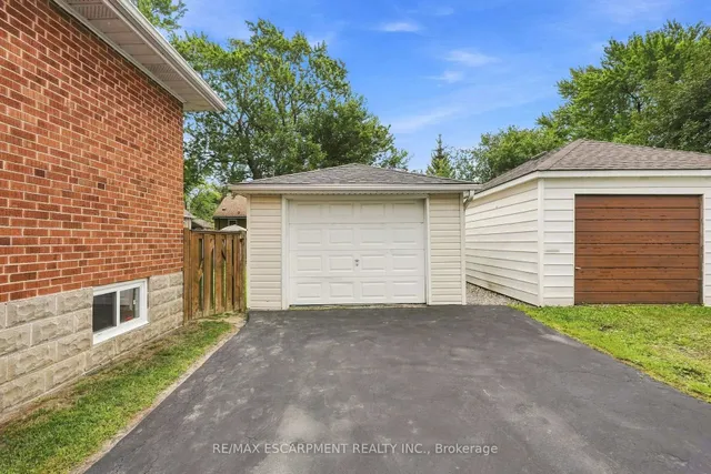 299 West 5th St, Hamilton 5