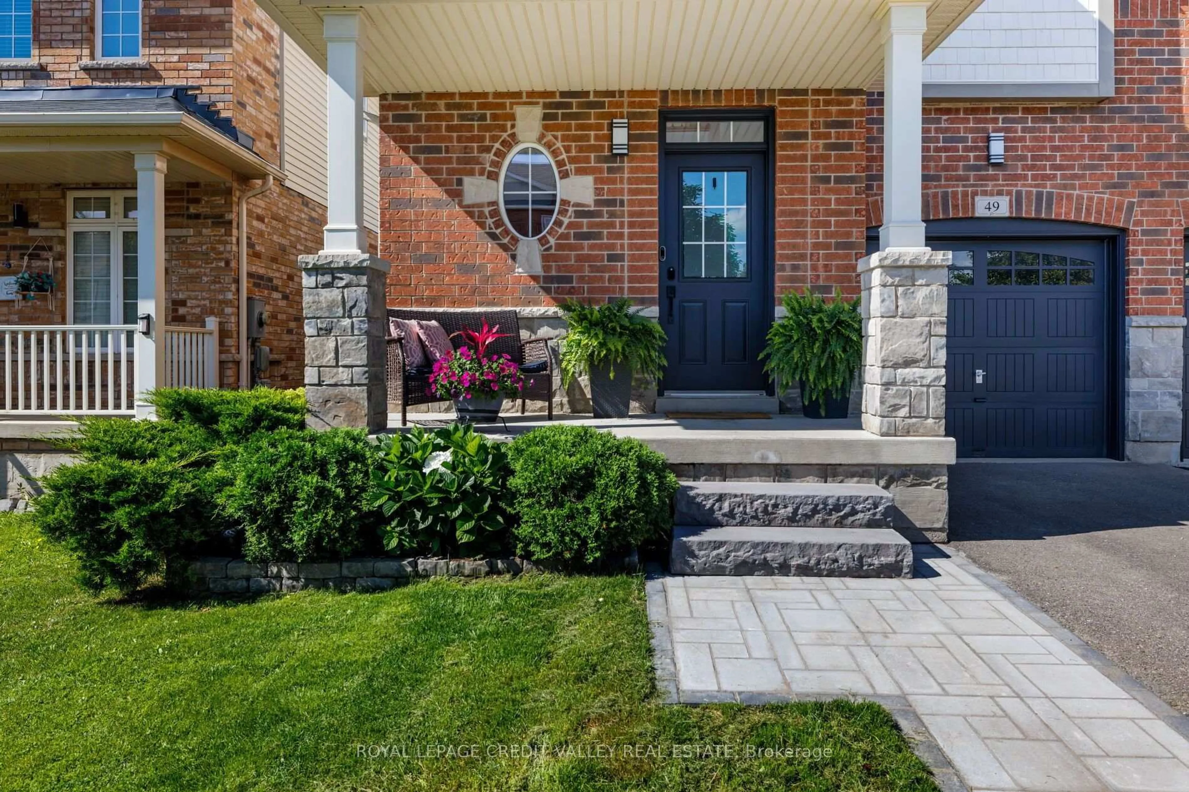 Home with brick exterior material, street for 49 Bousfield Crt, Hamilton Ontario L8B 0T3