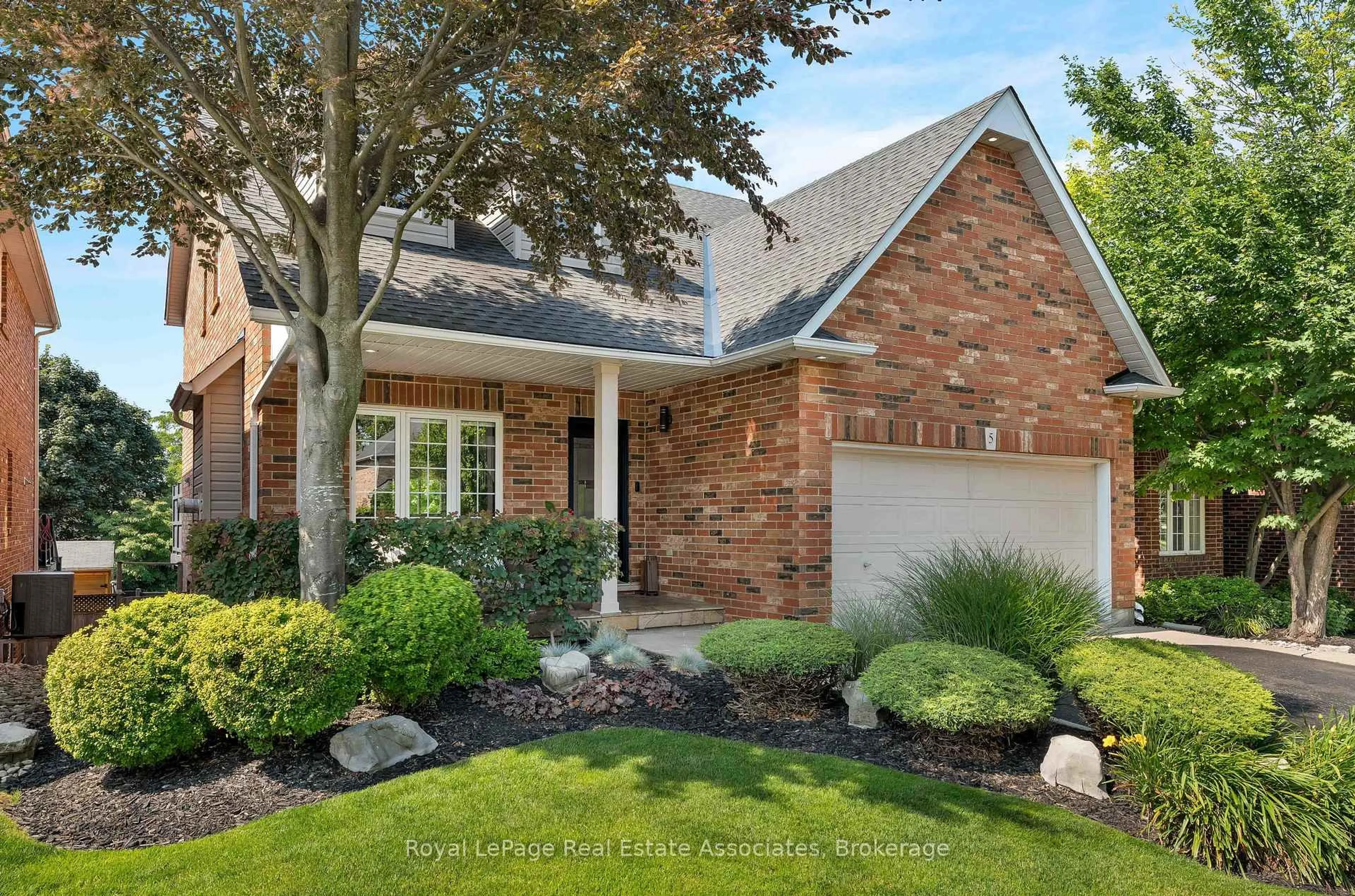 Home with brick exterior material, street for 5 Volterra Crt, Hamilton Ontario L8B 0K7