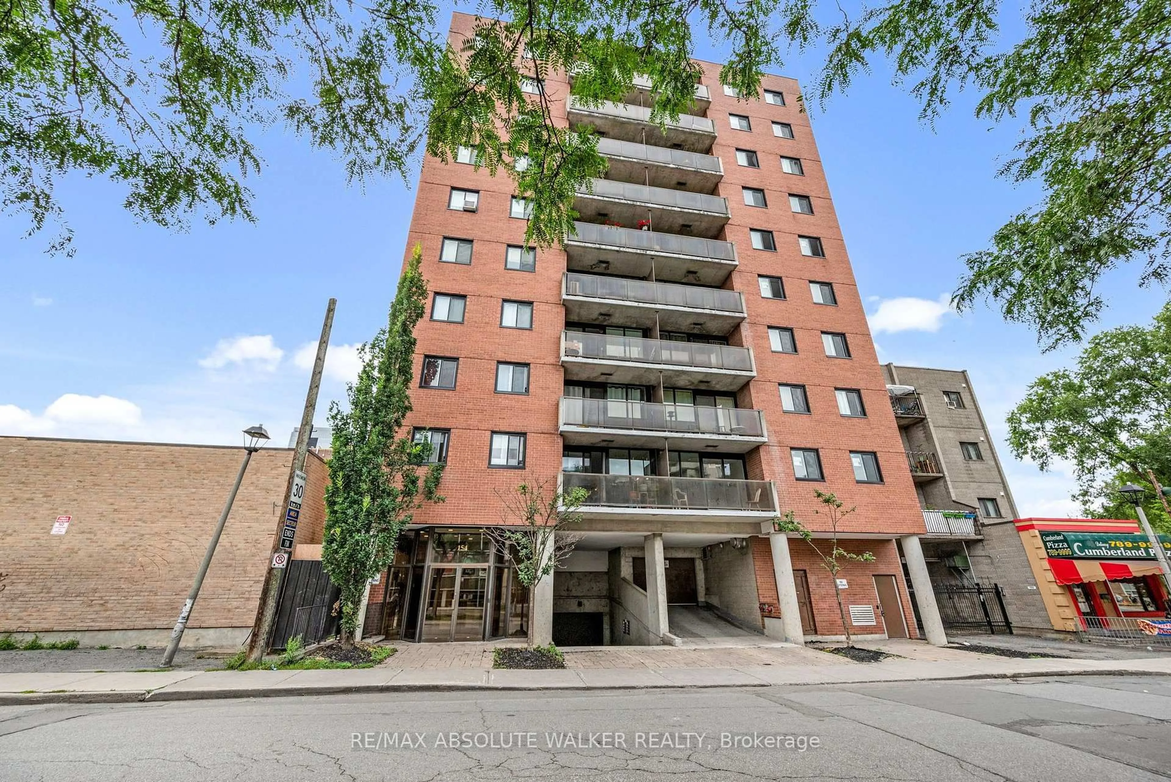 Unknown for 154 Nelson St #902, Ottawa Ontario K1N 7R5