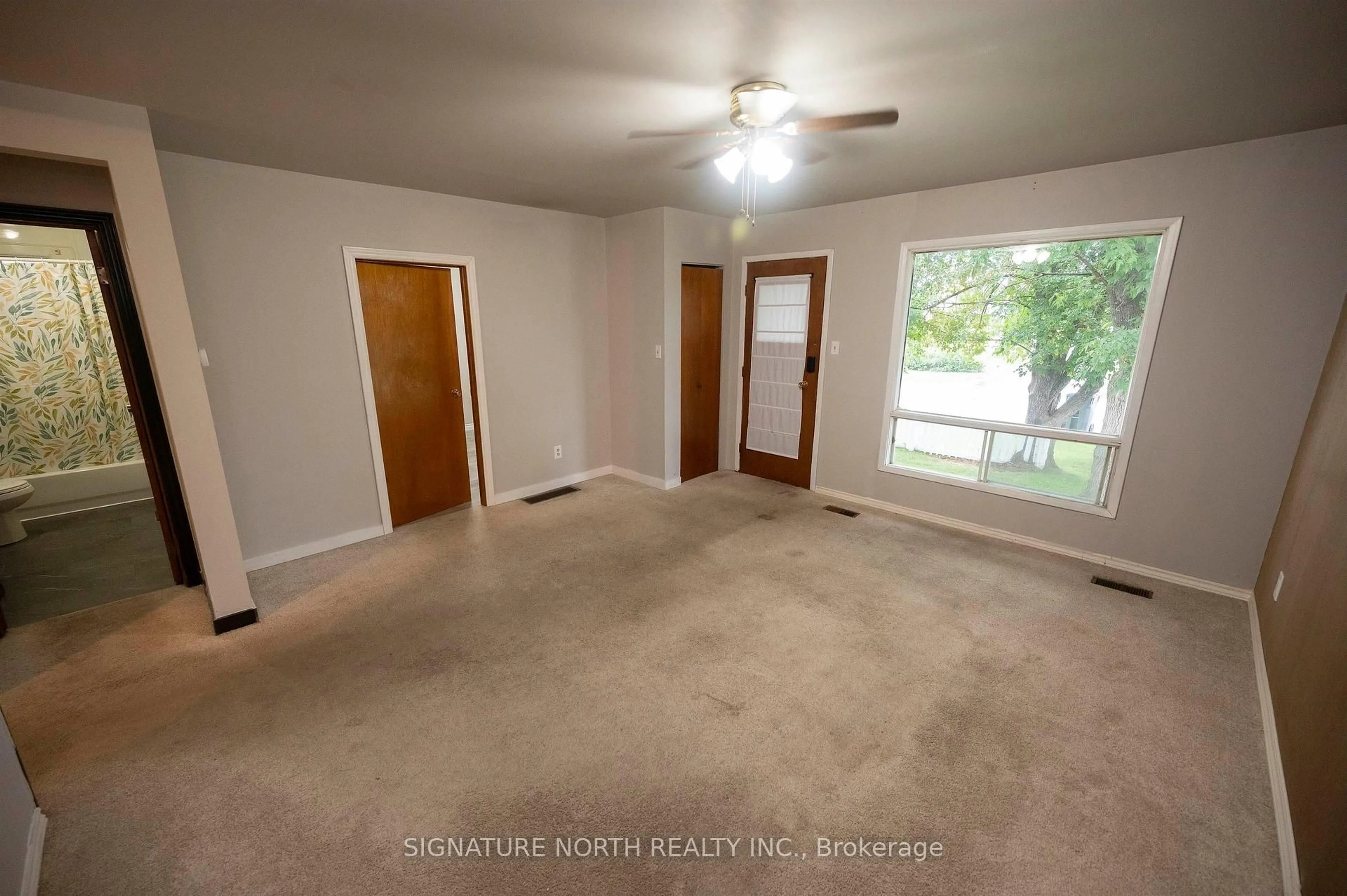 A pic of a room for 337 Otto Street, Thunder Bay Ontario P7A 2V2