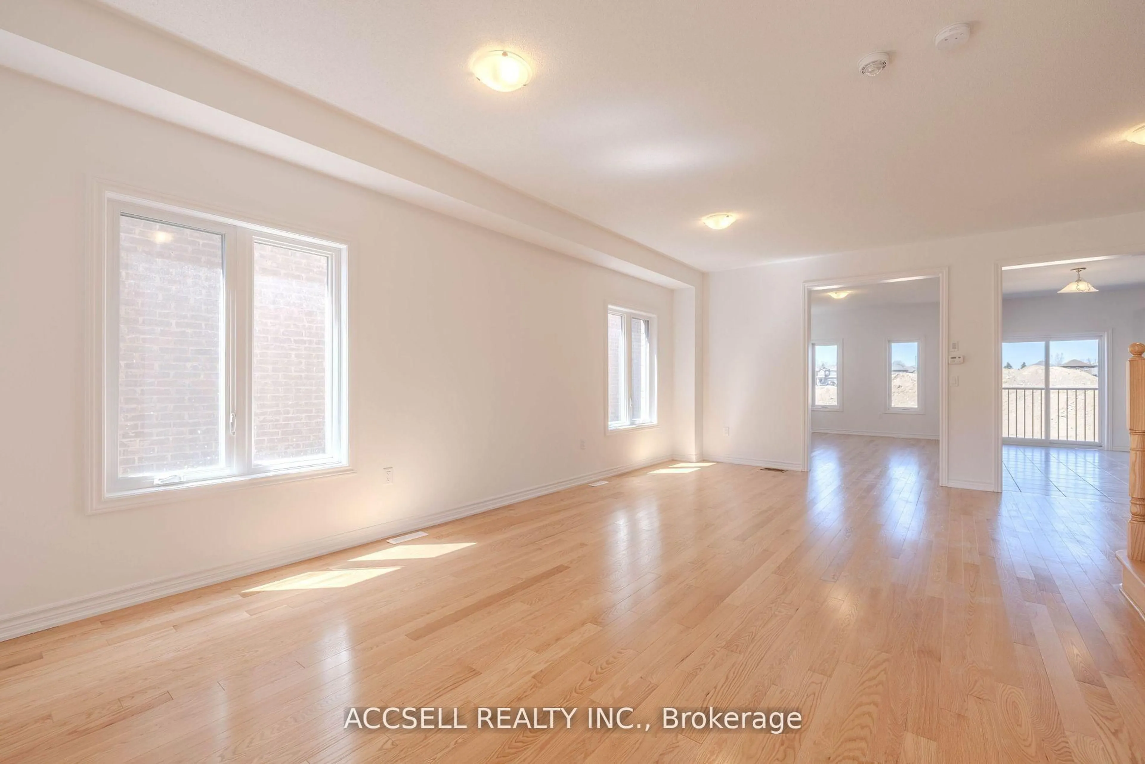 A pic of a room for 356 Russell St, Southgate Ontario N0C 1B0