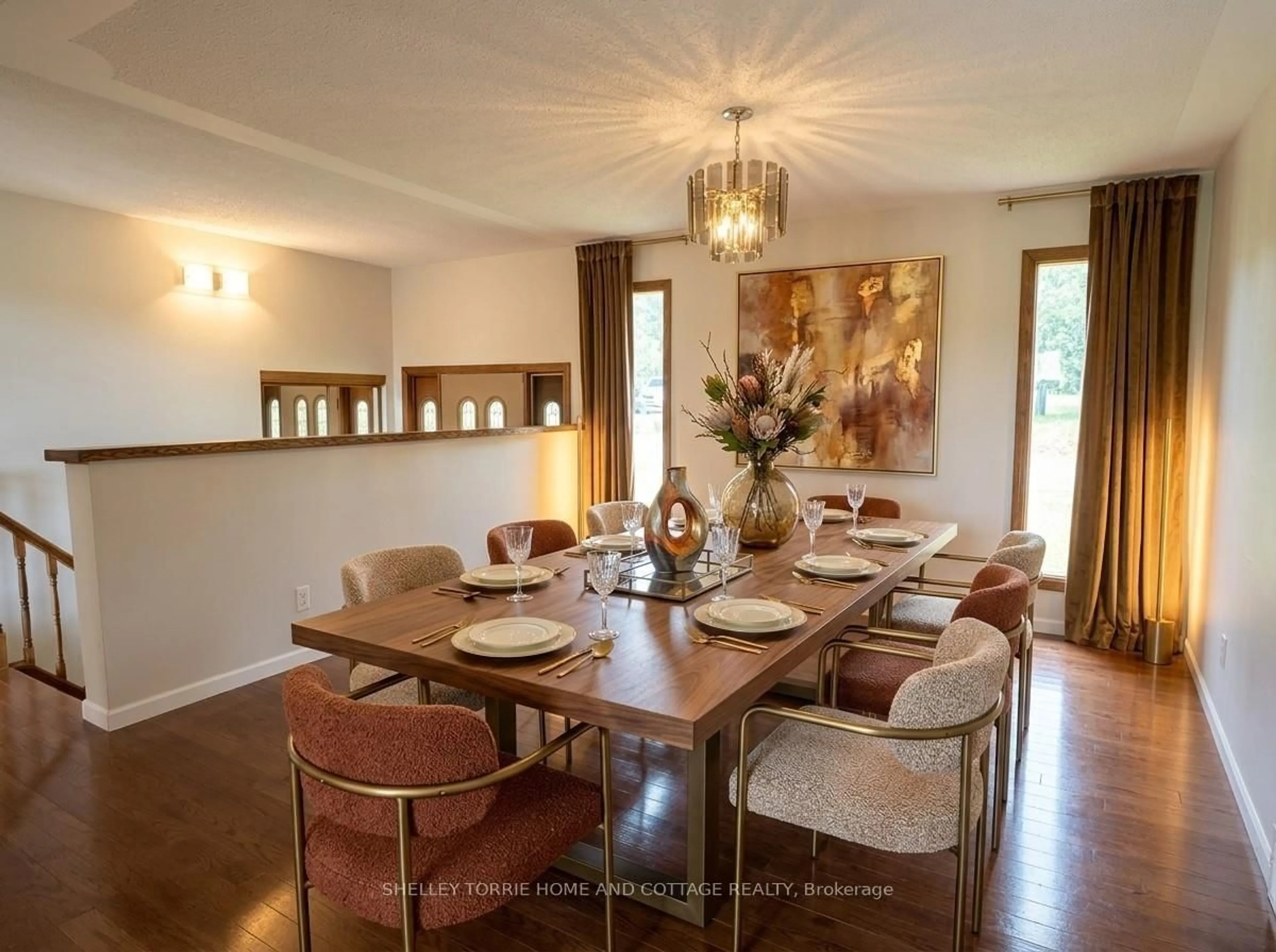 Dining room, wood/laminate floor for 59 Donbrock Dr, Kenora Ontario P9N 0A2