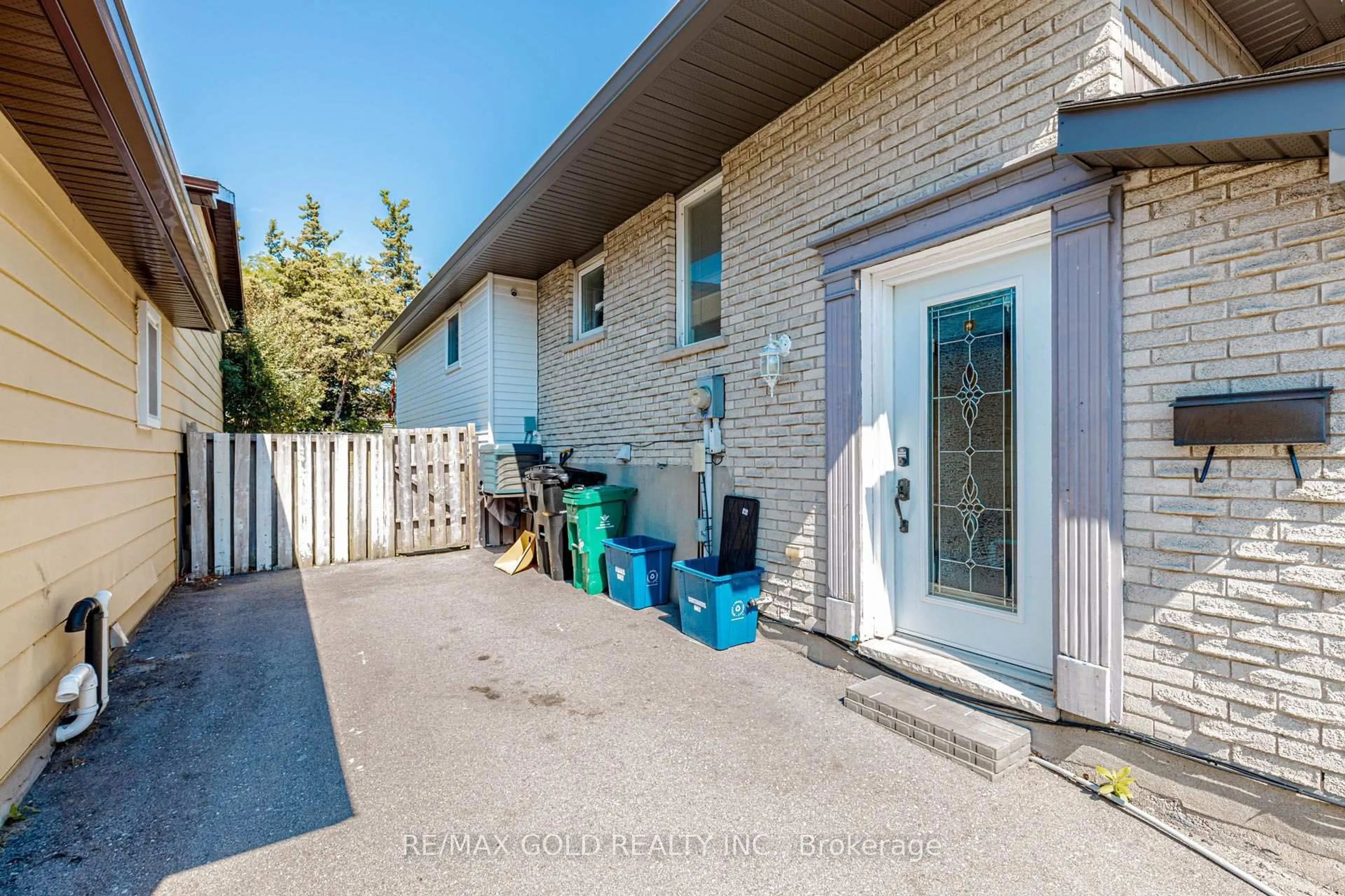 Unknown for 58 Homestead Pl, Kitchener Ontario N2N 1Y8