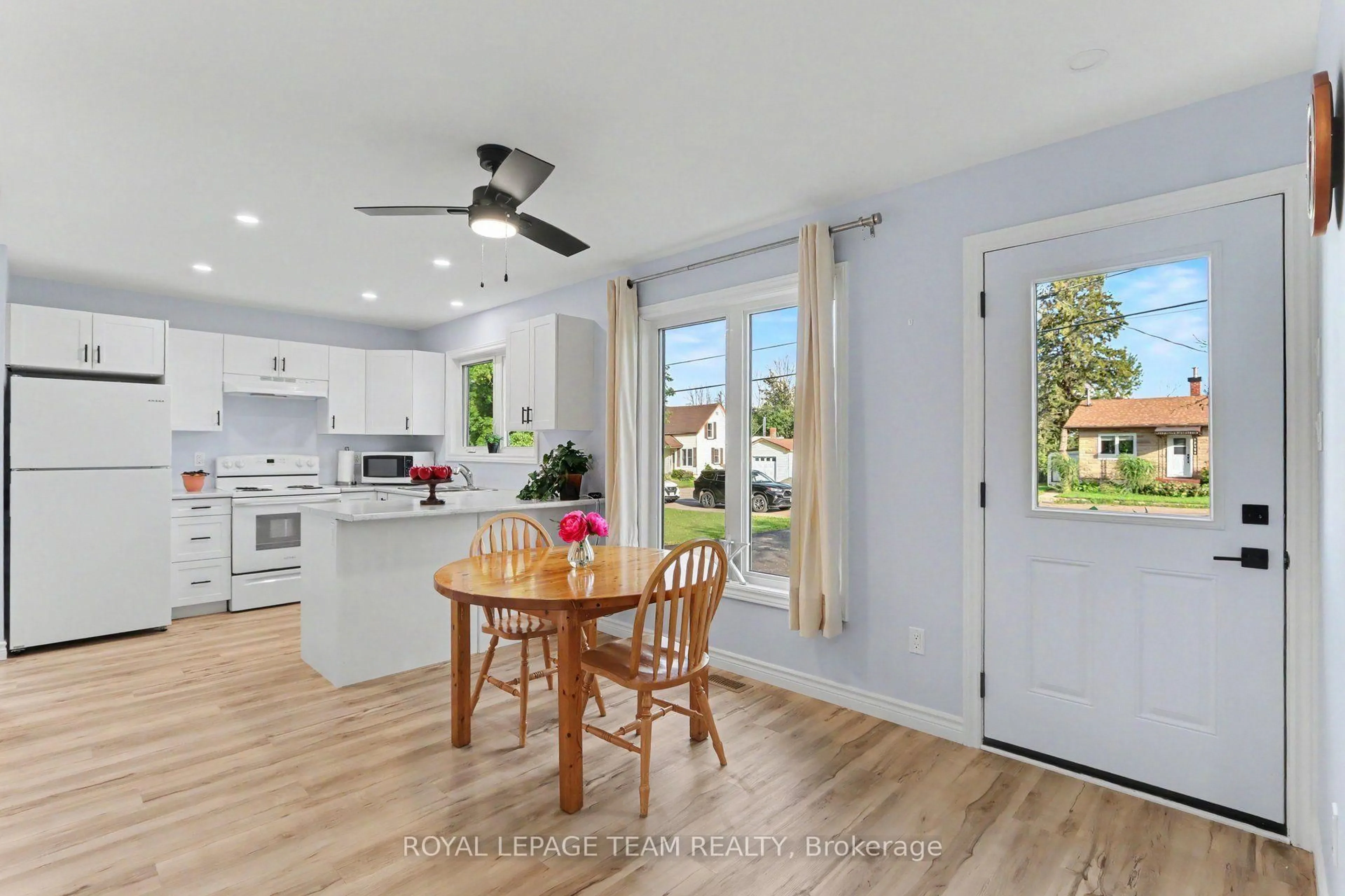 Open concept kitchen, unknown for 12303 County 5 Rd, North Dundas Ontario K0C 2L0