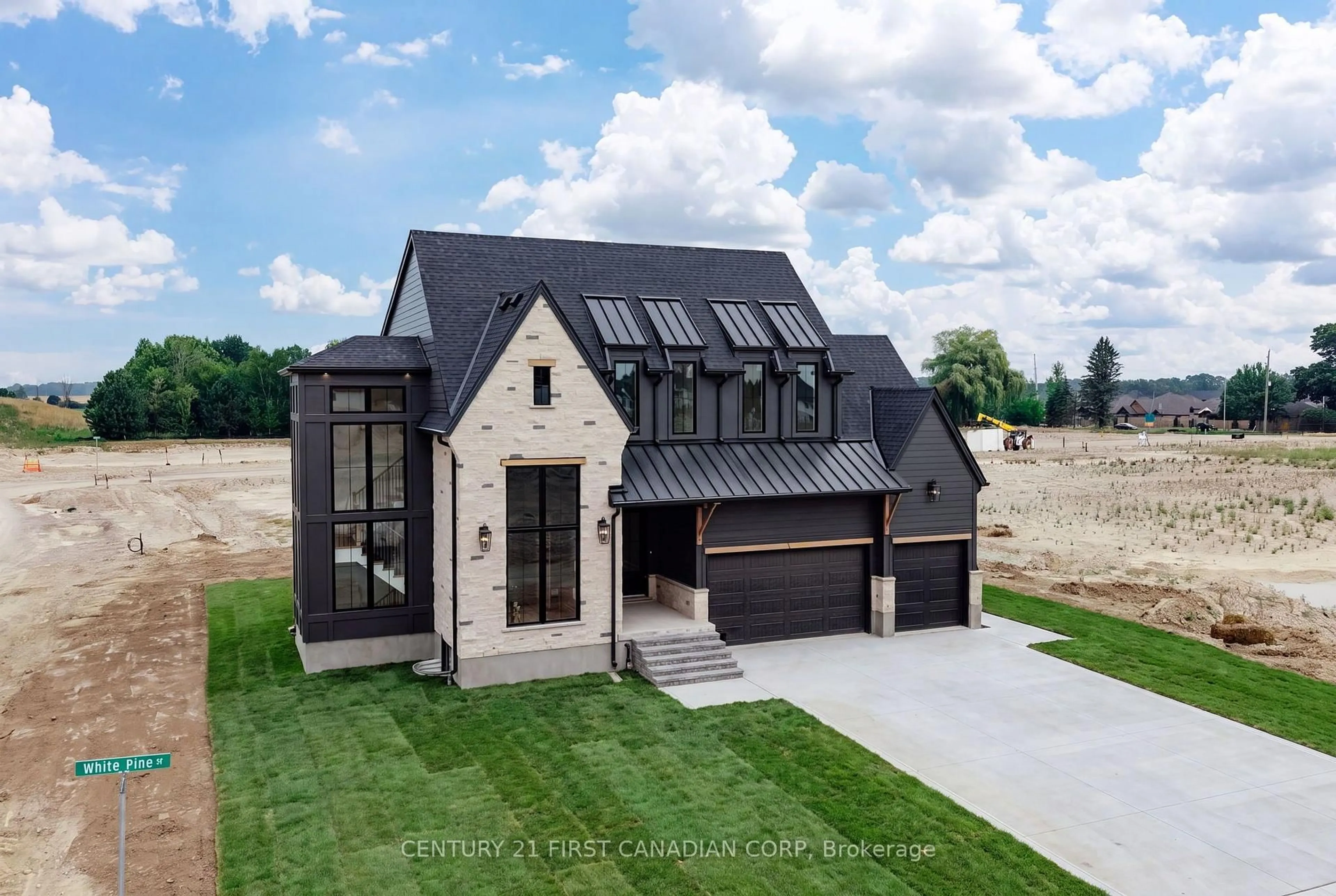 Home with brick exterior material, unknown for 876 White Pine St, London North Ontario N6G 3X9