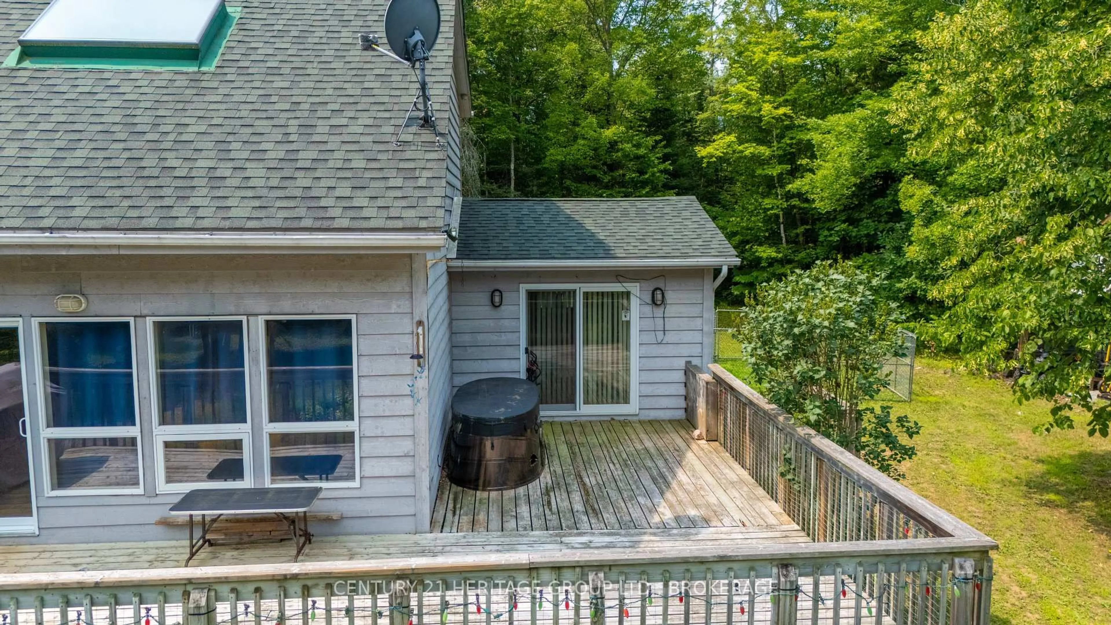 Patio, water/lake/river/ocean view for 15 Maple View Crt, Cloyne Ontario K0H 1K0