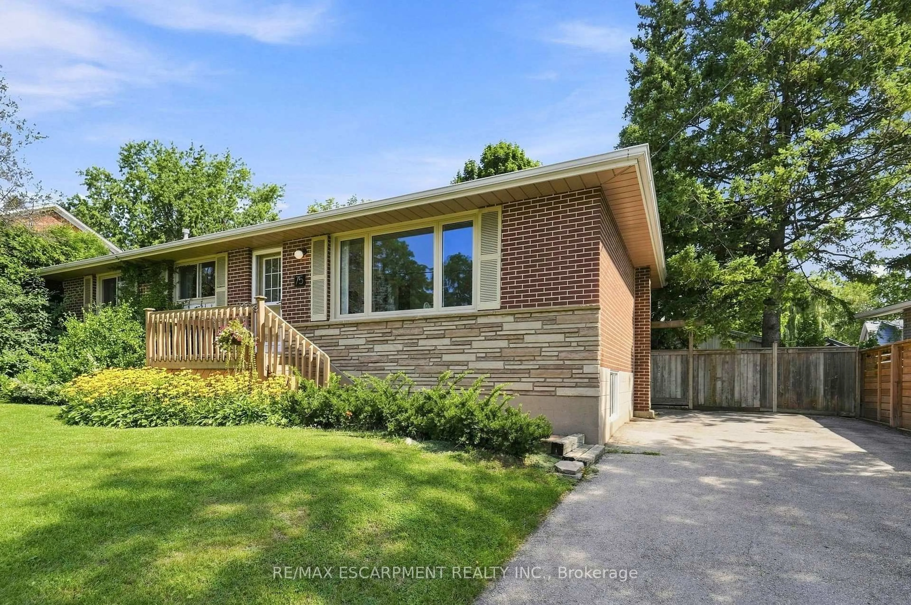 Home with brick exterior material, street for 75 Flamboro St, Hamilton Ontario L0R 2H0