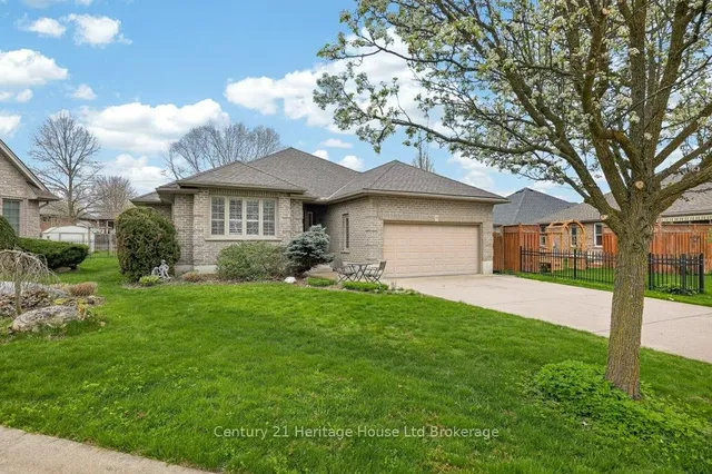 57 WENDY CALDER Pl, Woodstock 2