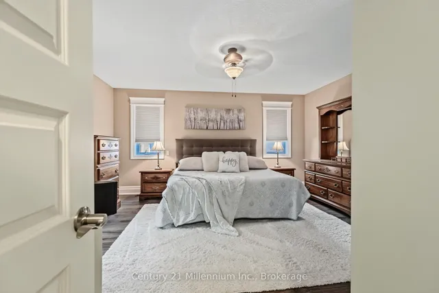 215 Djay Cres, West Grey 5