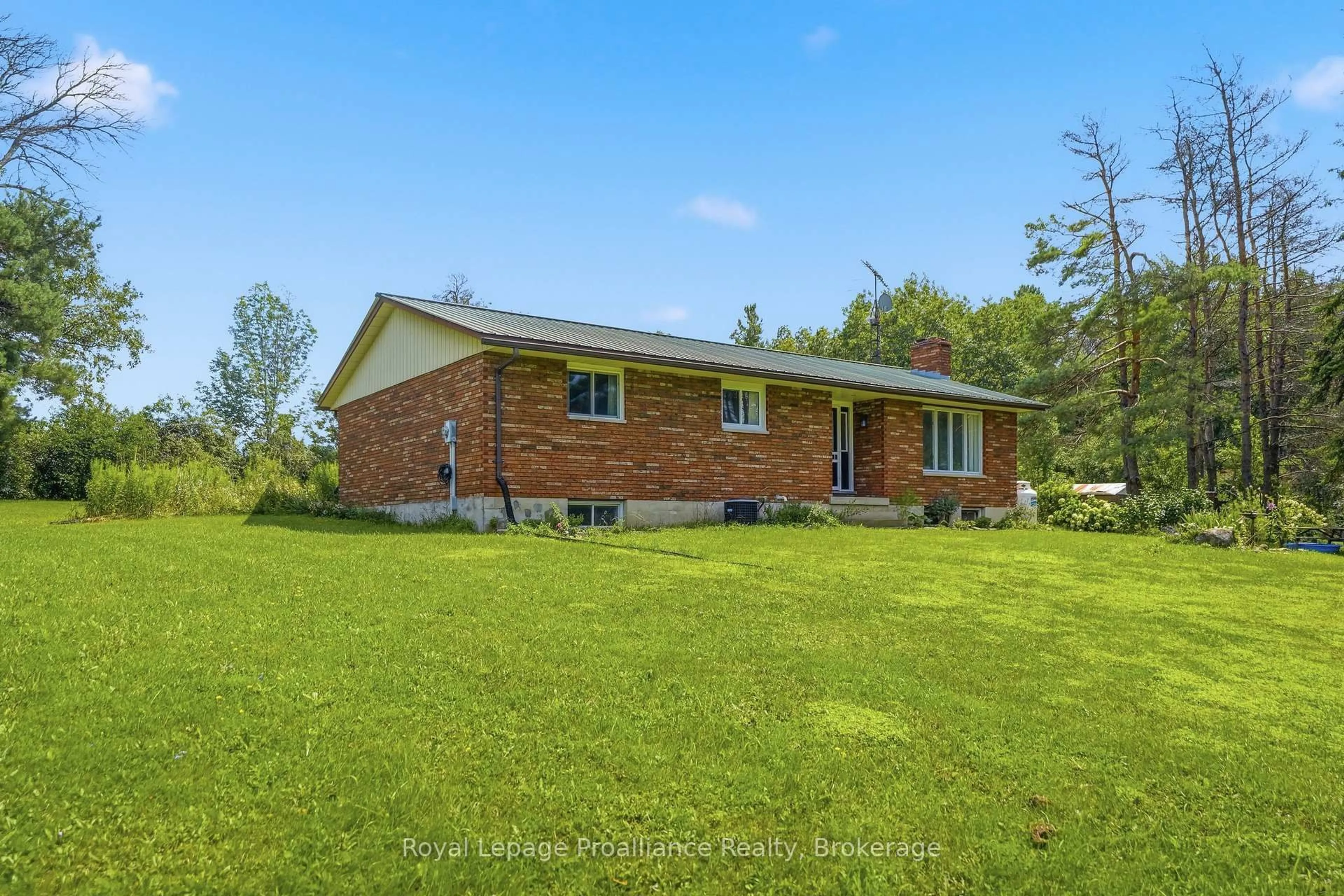 A pic from outside/outdoor area/front of a property/back of a property/a pic from drone, unknown for 393 Kings Mill Rd, Stirling Ontario K0K 3E0