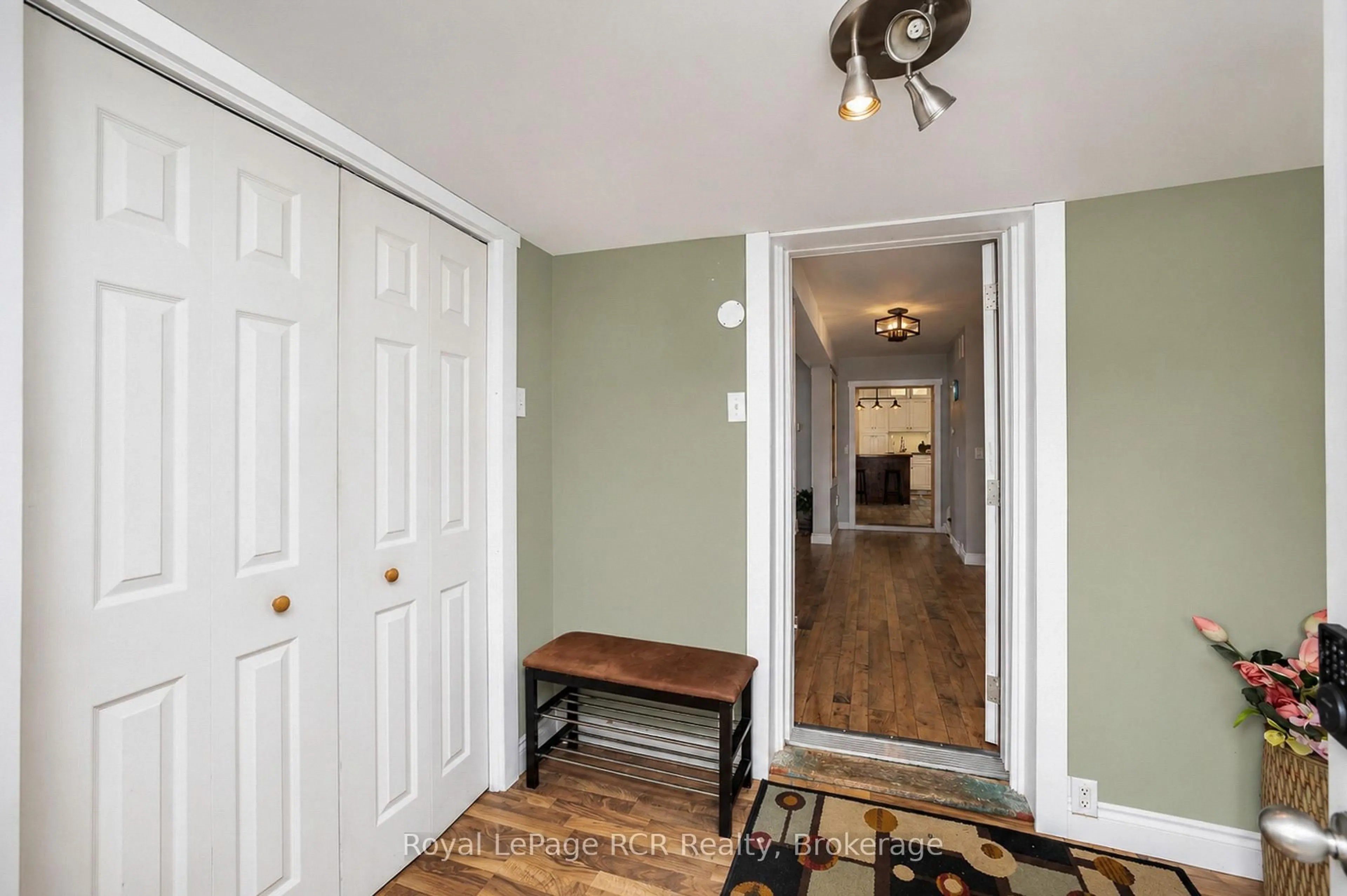 Indoor entryway for 56 Main St, Grey Highlands Ontario N0C 1H0