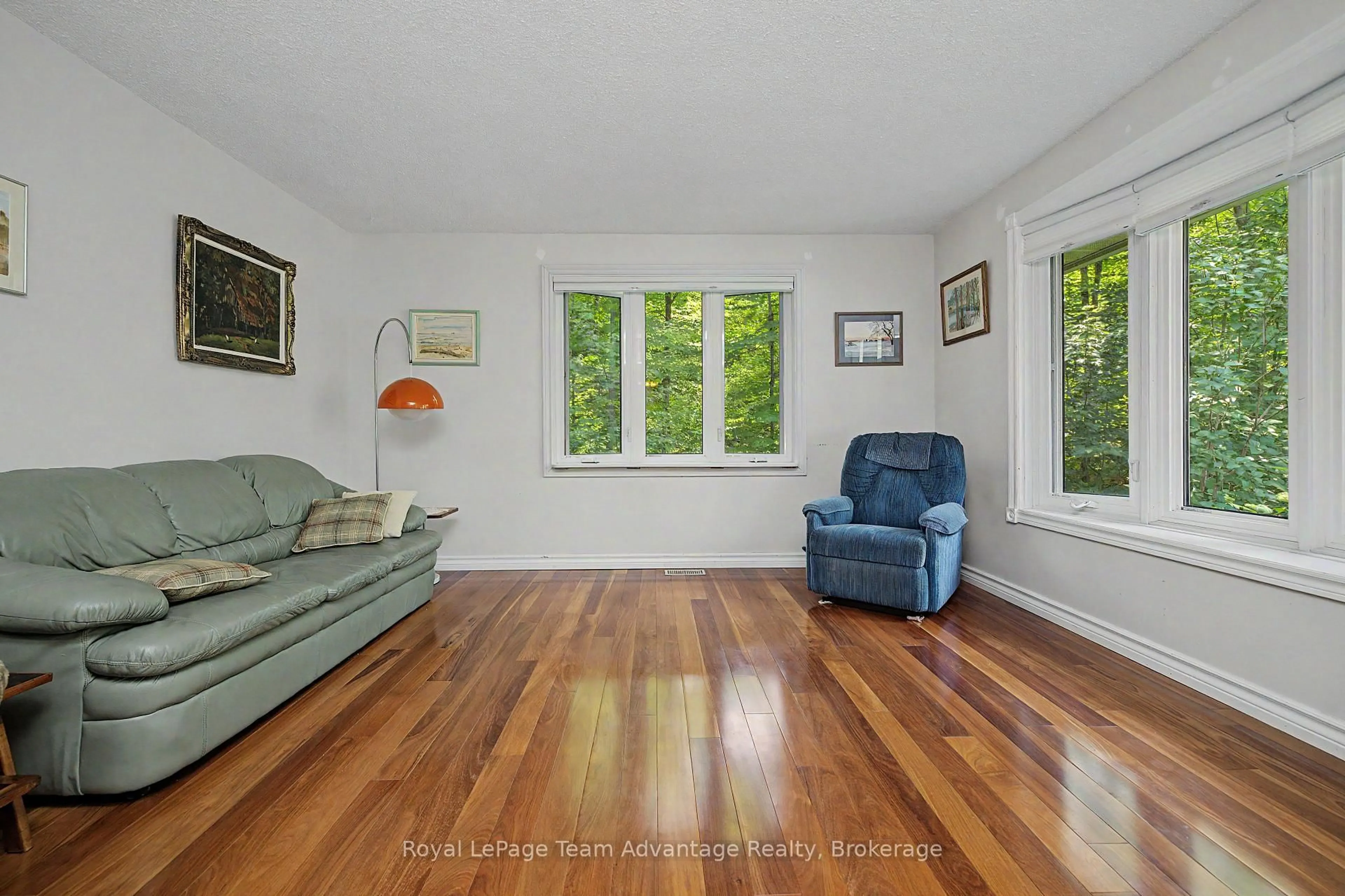 Living room with furniture, wood/laminate floor for 120 Rankin Lake Rd, Seguin Ontario P2A 0B2