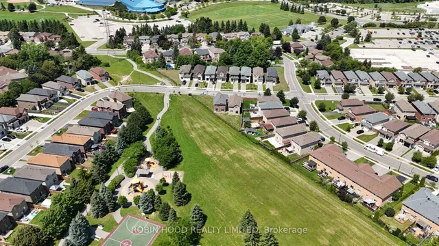 398 Rita's Ave #-, Newmarket 2