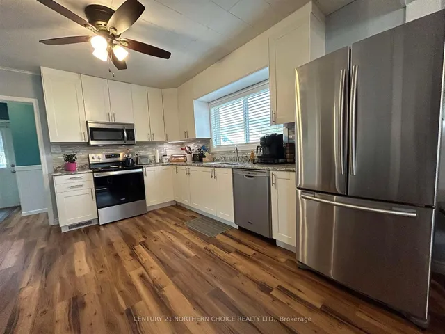628 Second St, Fort Frances 5