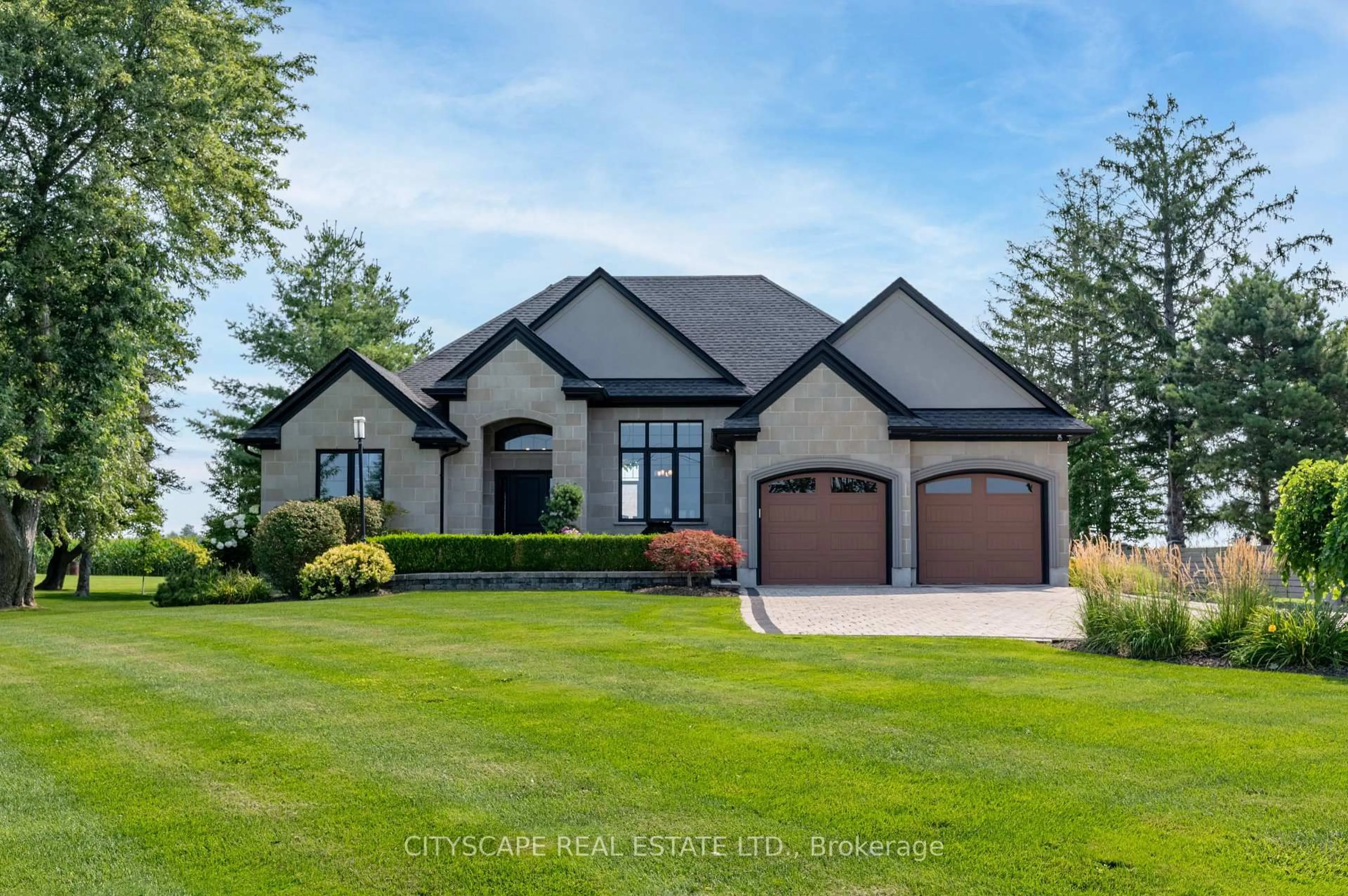 Home with brick exterior material, water/lake/river/ocean view for 11630 Imperial Rd, Malahide Ontario N5H 2R3