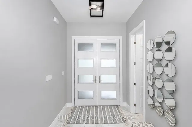 76 Grandville Circ, Brant 5