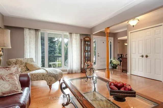 108 Queensway Dr, Woolwich 5