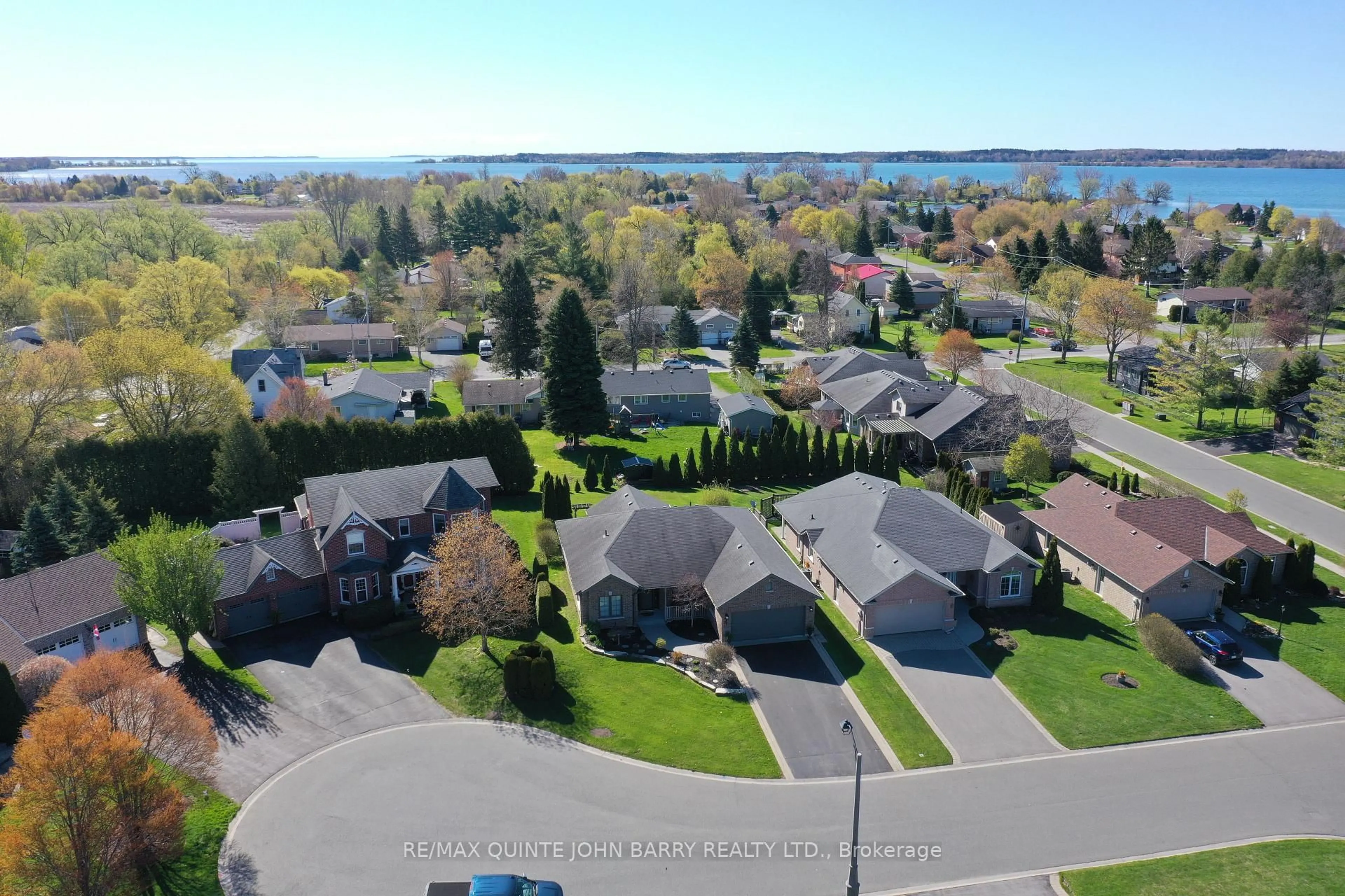 A pic from outside/outdoor area/front of a property/back of a property/a pic from drone, water/lake/river/ocean view for 4 Hickory Crt, Brighton Ontario K0K 1H0