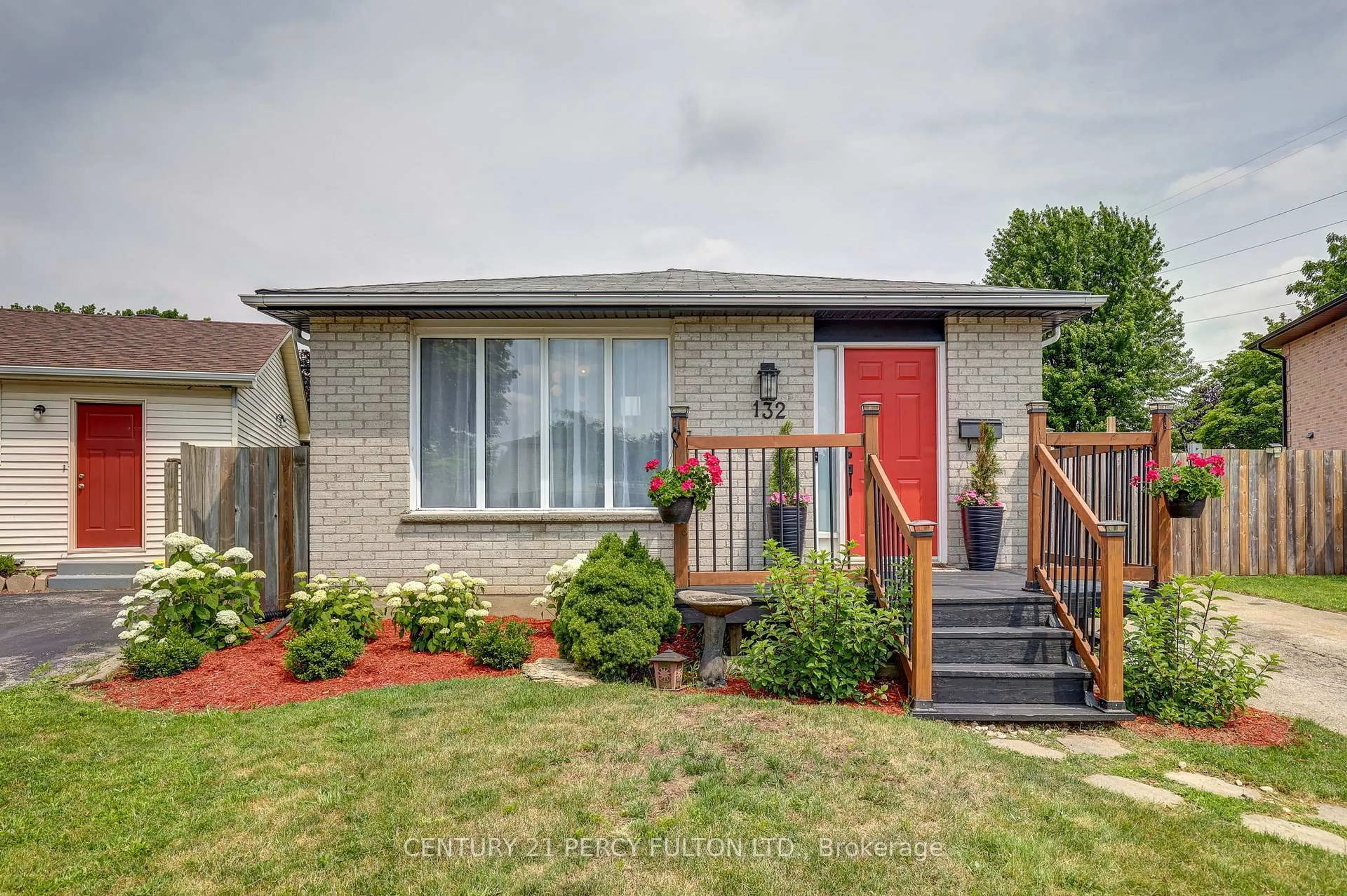 Home with brick exterior material, street for 132 Sundridge Cres, London South Ontario N5Z 4R7