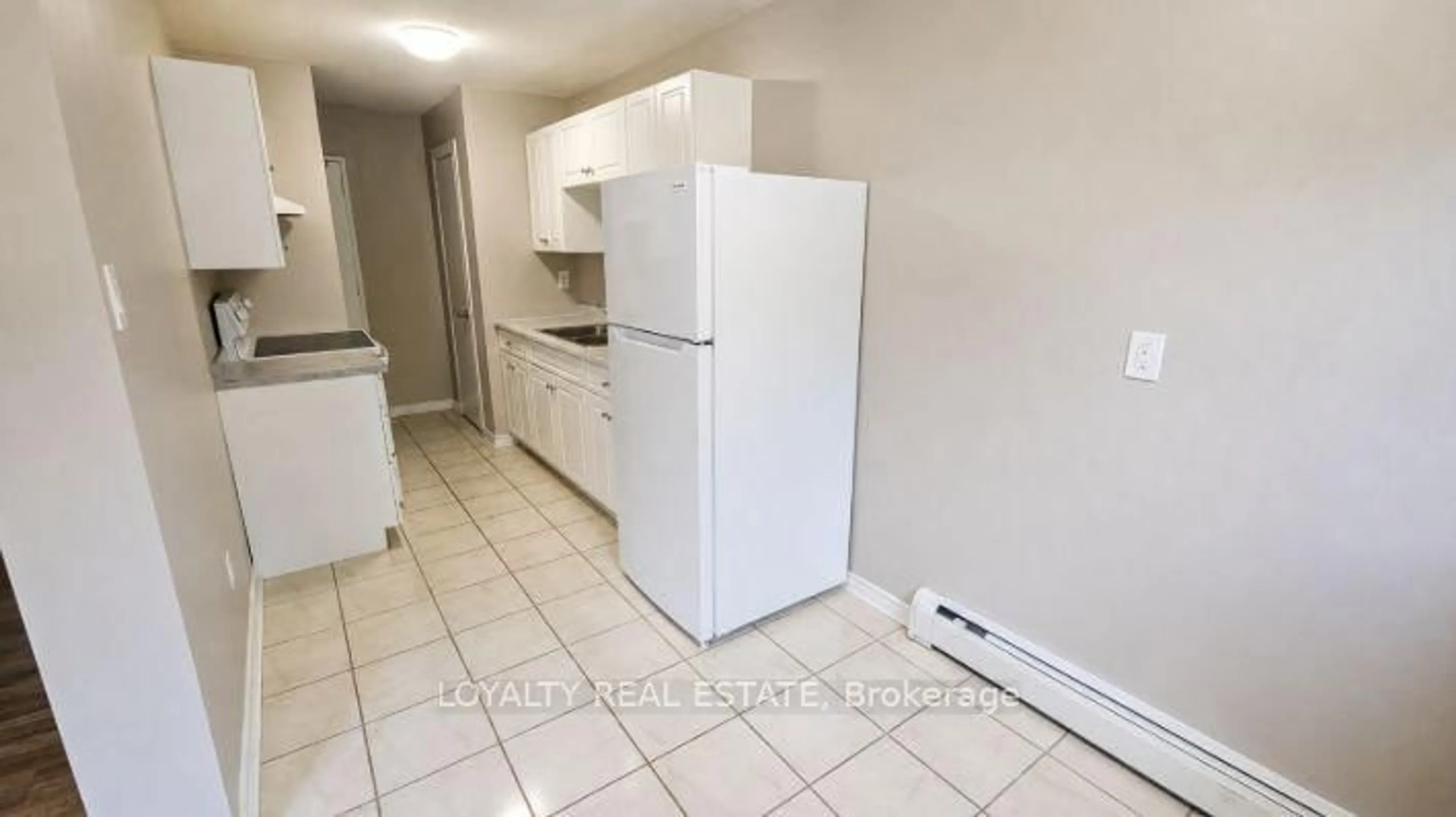 Standard kitchen, unknown for 601 Barber Ave #306, North Perth Ontario N4W 1S4