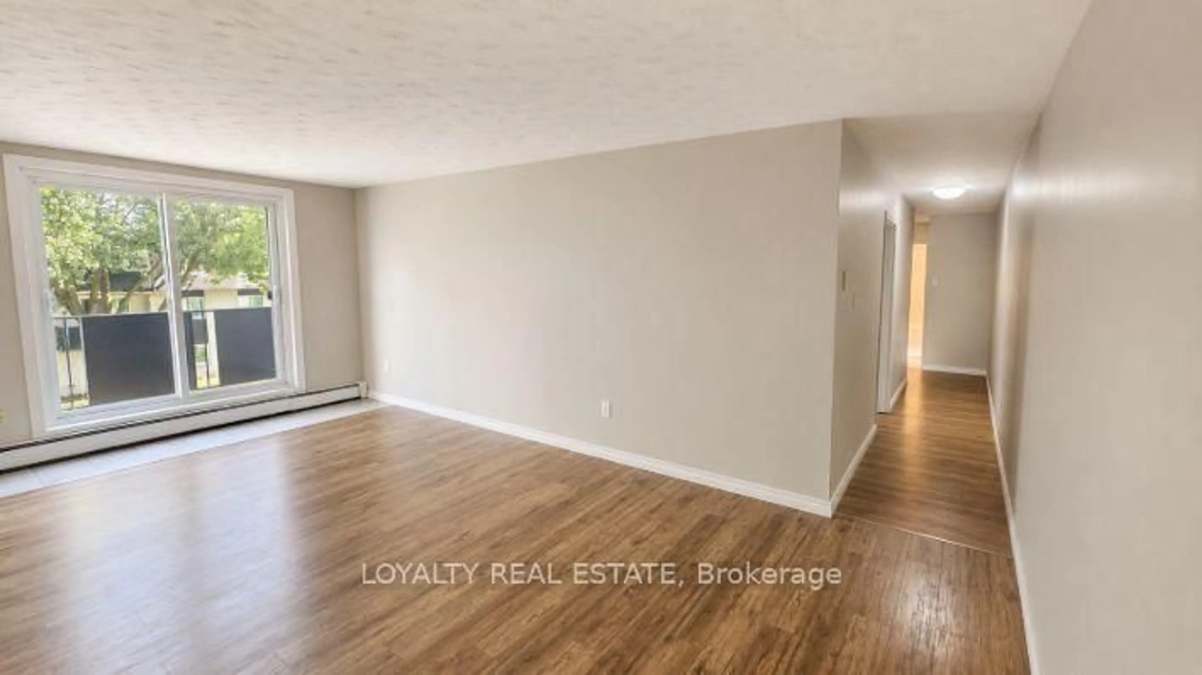 A pic of a room for 601 Barber Ave #306, North Perth Ontario N4W 1S4