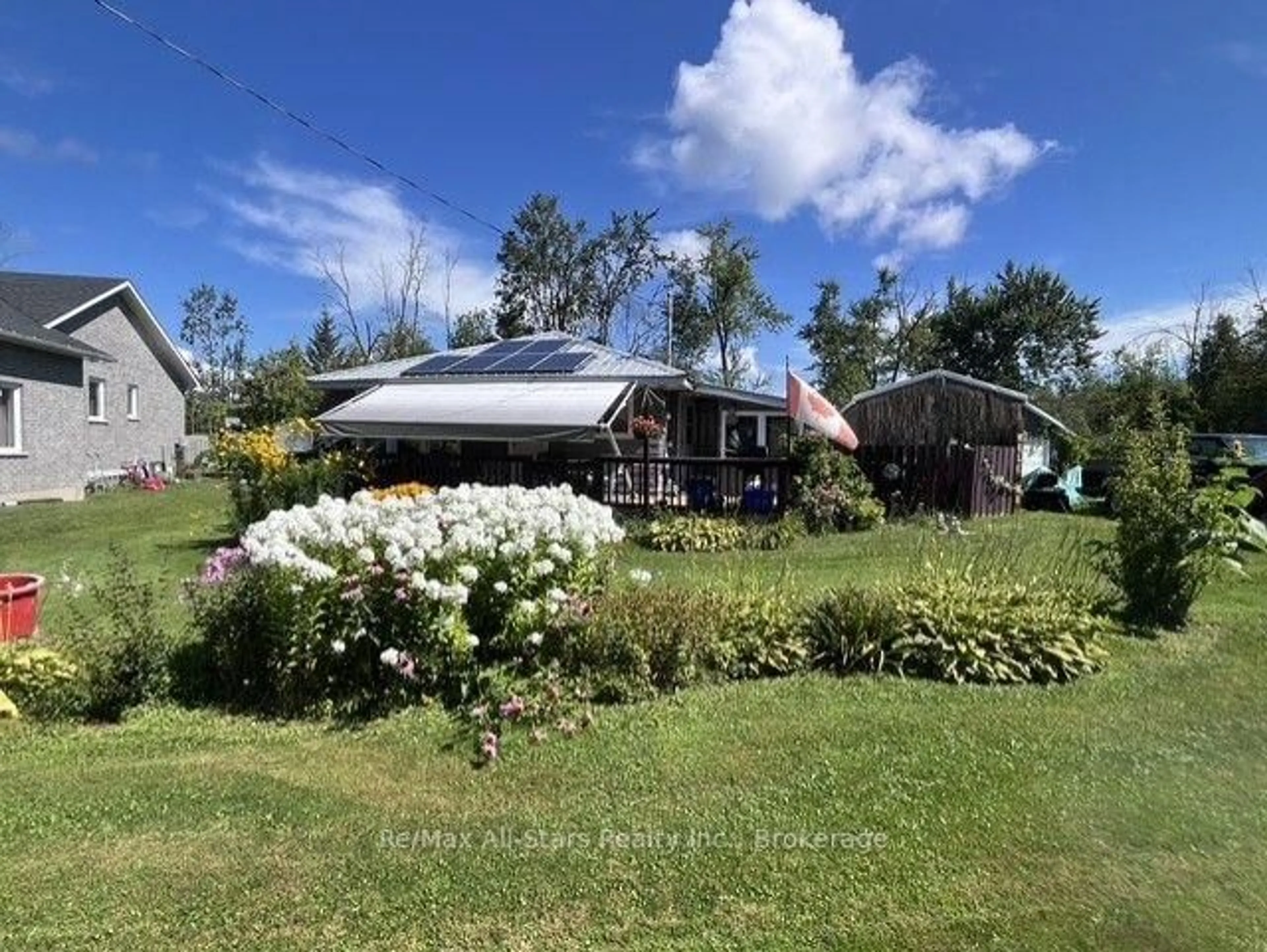 A pic from outside/outdoor area/front of a property/back of a property/a pic from drone, unknown for 2 Alexander Ave, Kawartha Lakes Ontario K0M 1L0