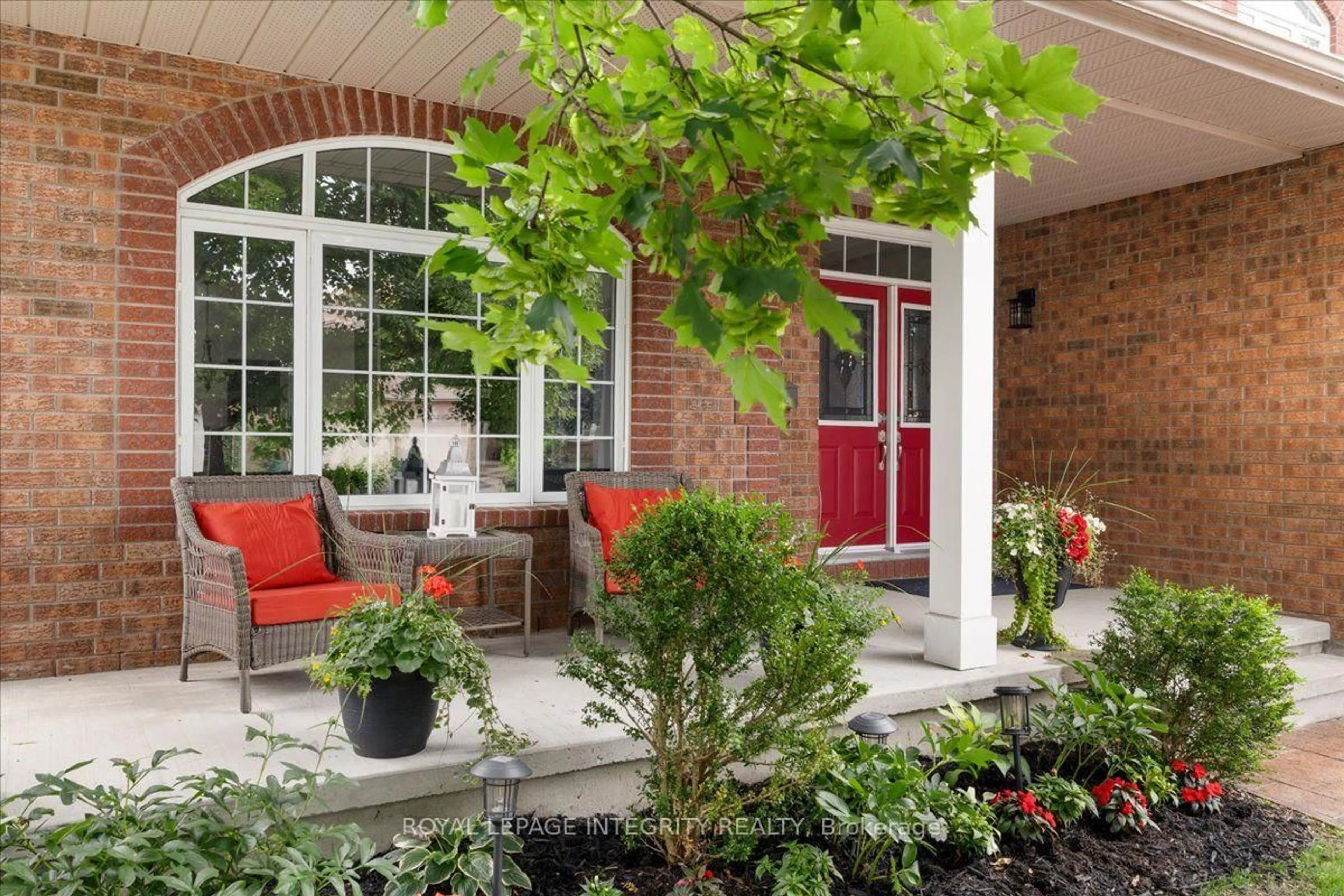Home with brick exterior material, street for 40 Bon Echo Cres, Kanata Ontario K2M 2W6