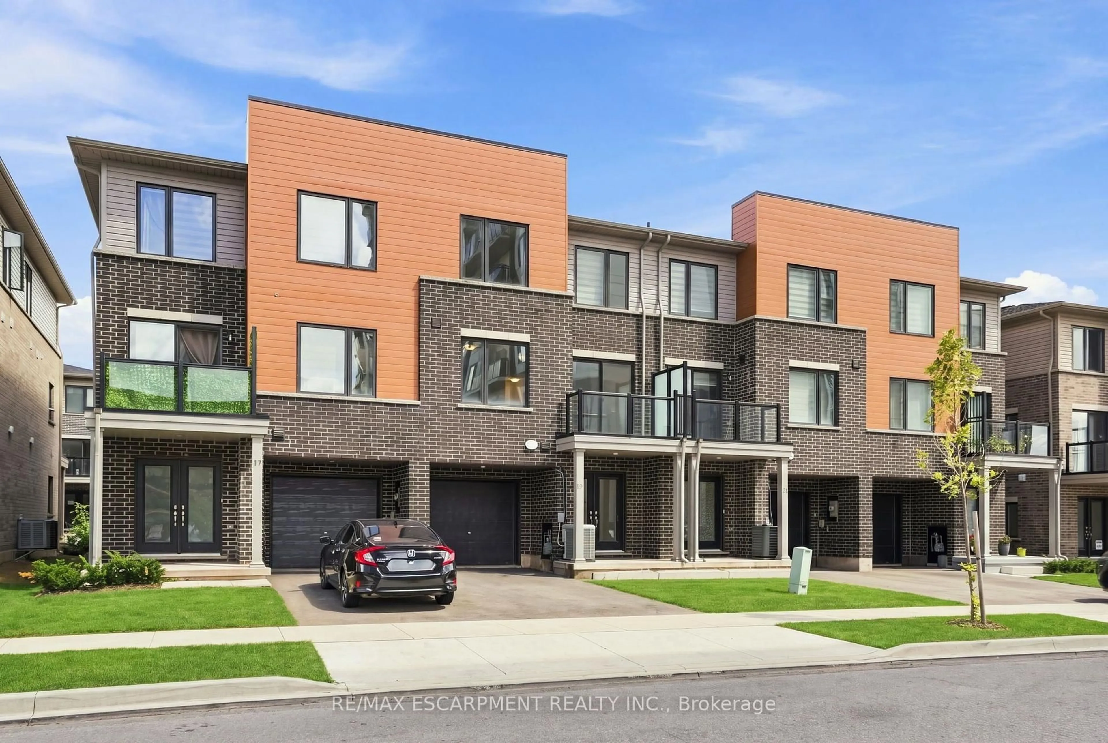 Unknown for 19 Roxanne Dr #119, Hamilton Ontario L8H 0B6